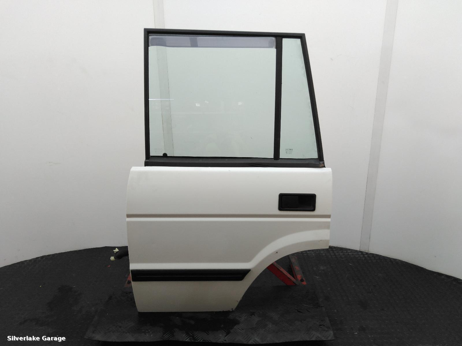 View Auto part L Rear Door LAND ROVER DISCOVERY 1998