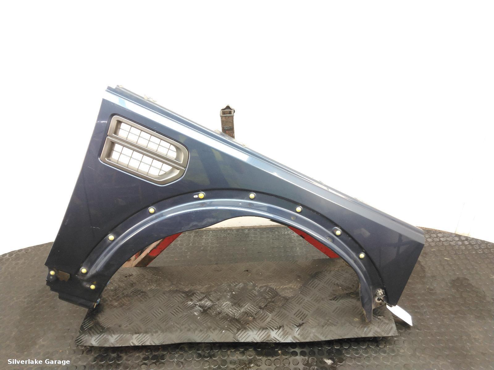 View Auto part R Wing LAND ROVER DISCOVERY 2005