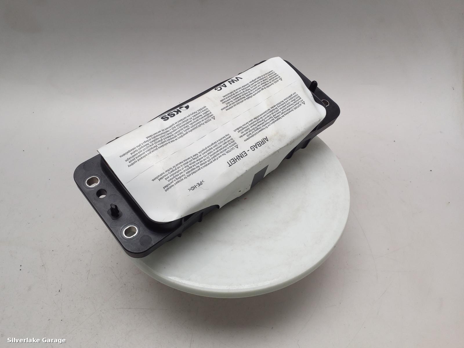 View Auto part R Air Bag VOLKSWAGEN GOLF 2013