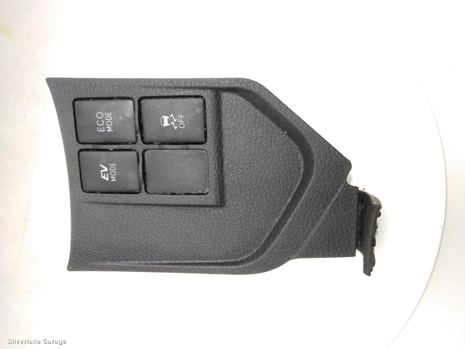 View Auto part Misc Switch TOYOTA YARIS 2015