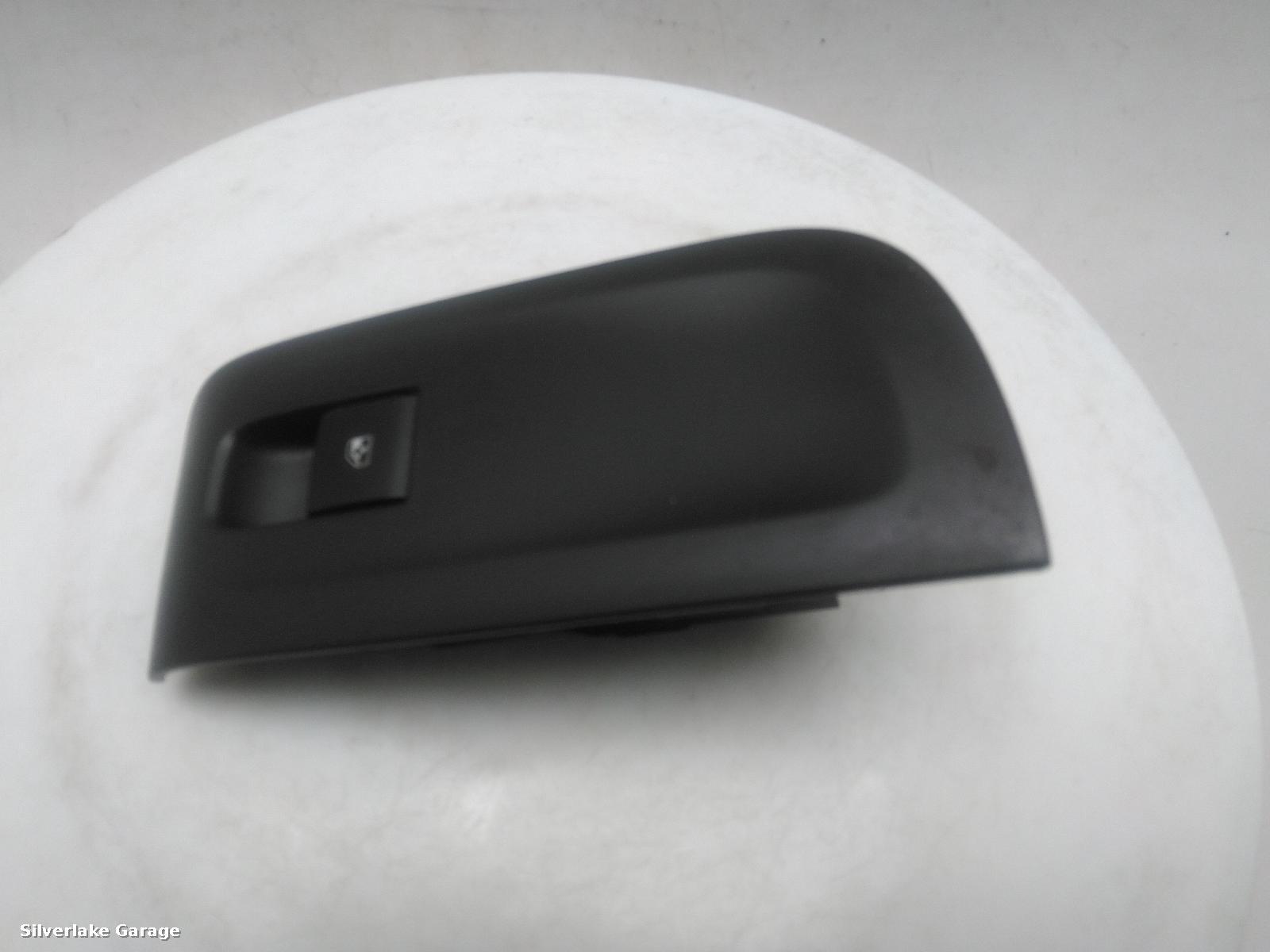 View Auto part Elect. Window Switch VAUXHALL ZAFIRA 2014