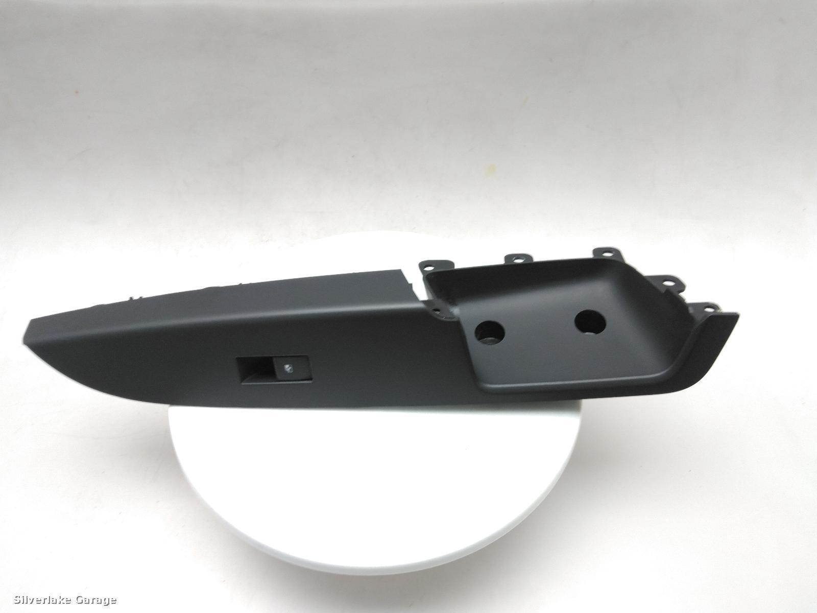 View Auto part Elect. Window Switch VAUXHALL ANTARA 2007