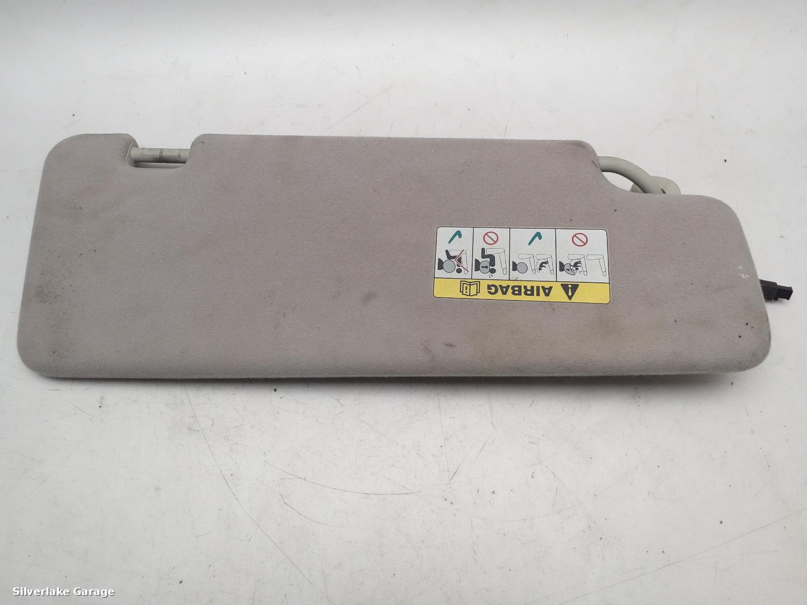 View Auto part Sun visor LAND ROVER DISCOVERY 2005