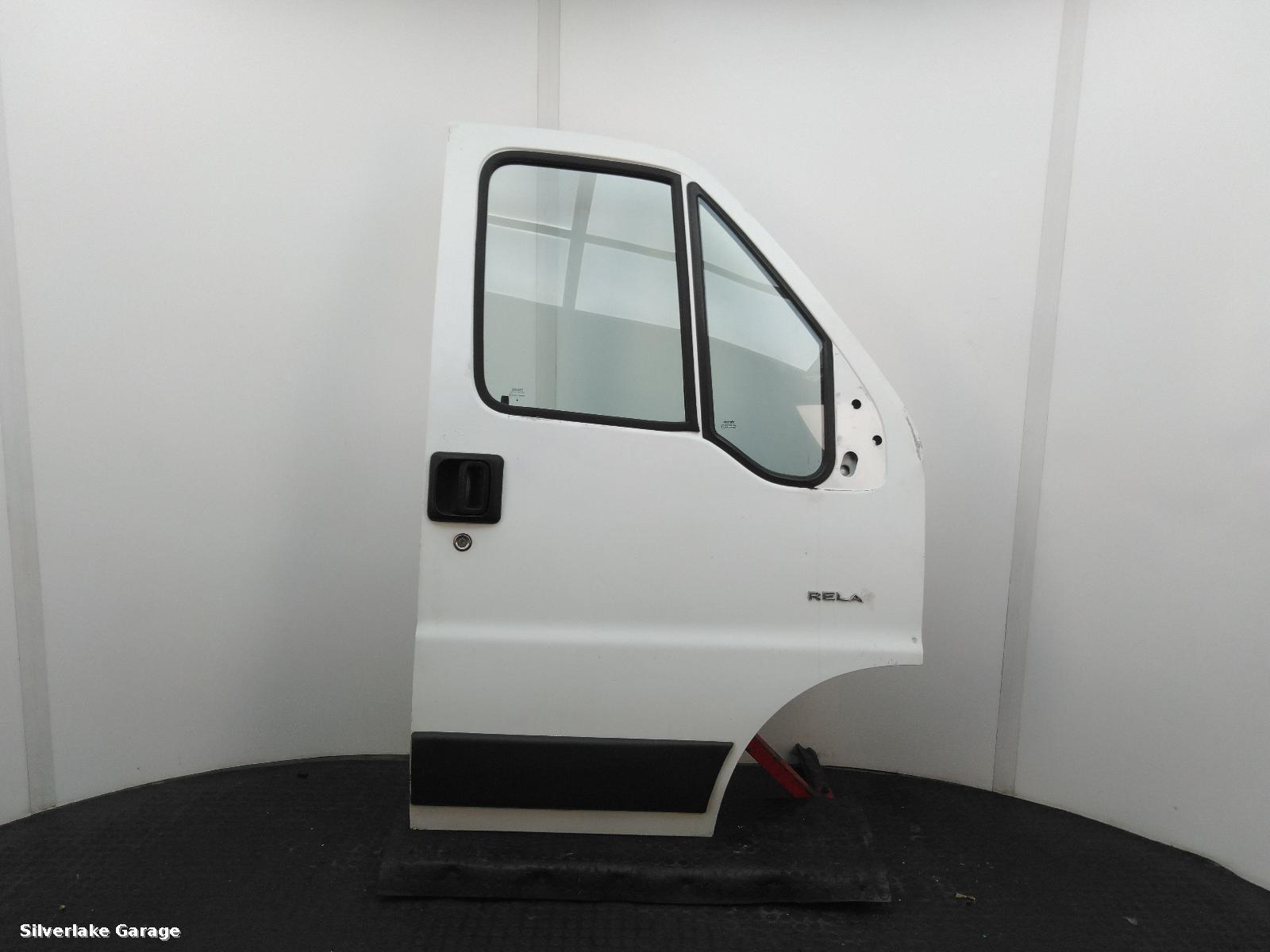 View Auto part R Front Door CITROEN RELAY/JUMPER 2005