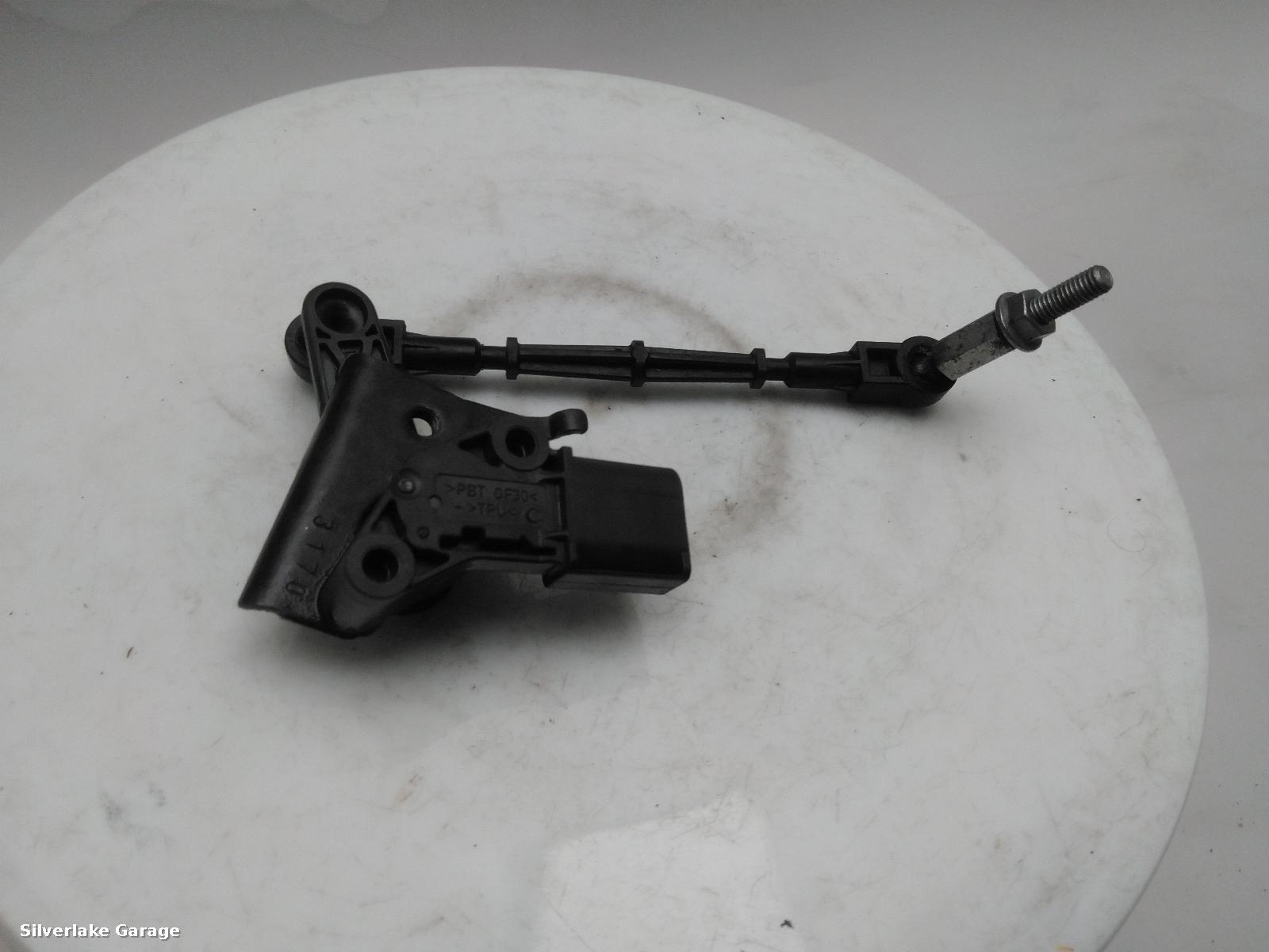 View Auto part Rear Height Sensor PORSCHE CAYENNE 2021