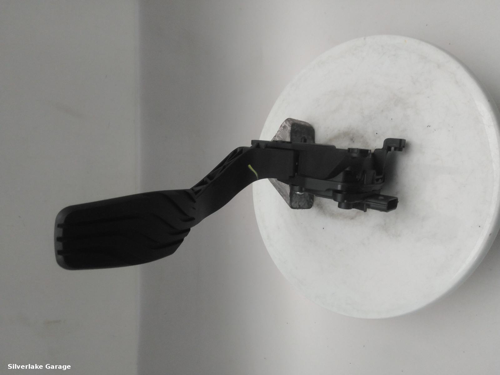 View Auto part Pedal Potentiometer DACIA DUSTER 2019