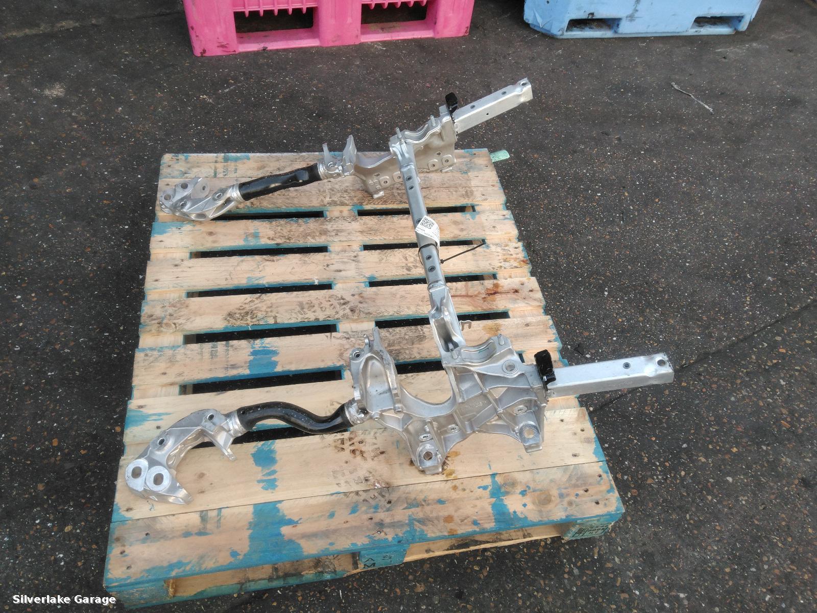 View Auto part Front Subframe PORSCHE CAYENNE 2021