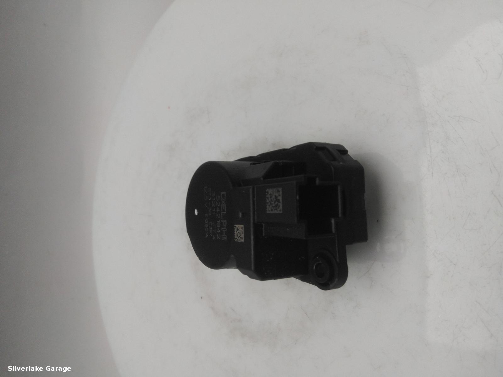 View Auto part Heater Control Valve FERRARI CALIFORNIA 2012