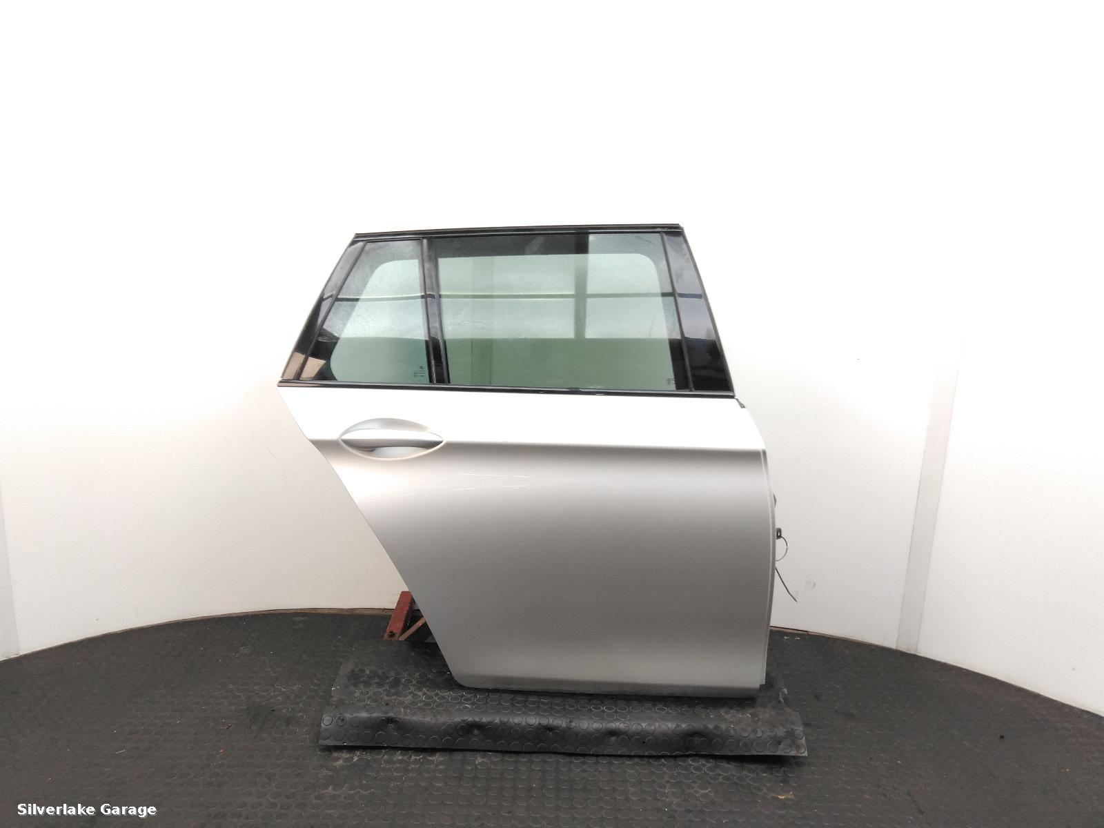 View Auto part R Rear Door BMW 5 SERIES 2010
