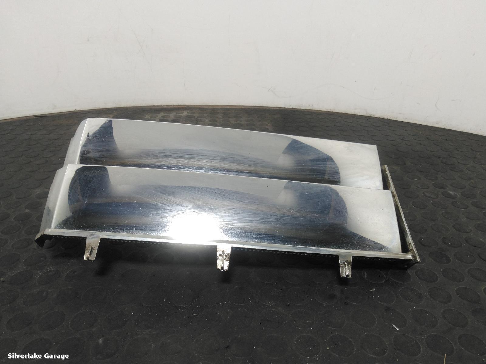 View Auto part Grille LAND ROVER RANGE ROVER 2002