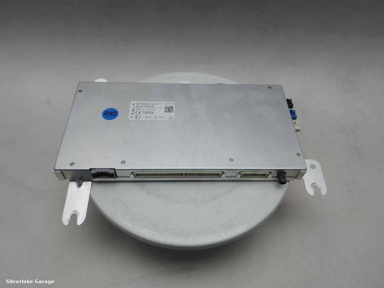 View Auto part ECU TESLA MODEL X 2020