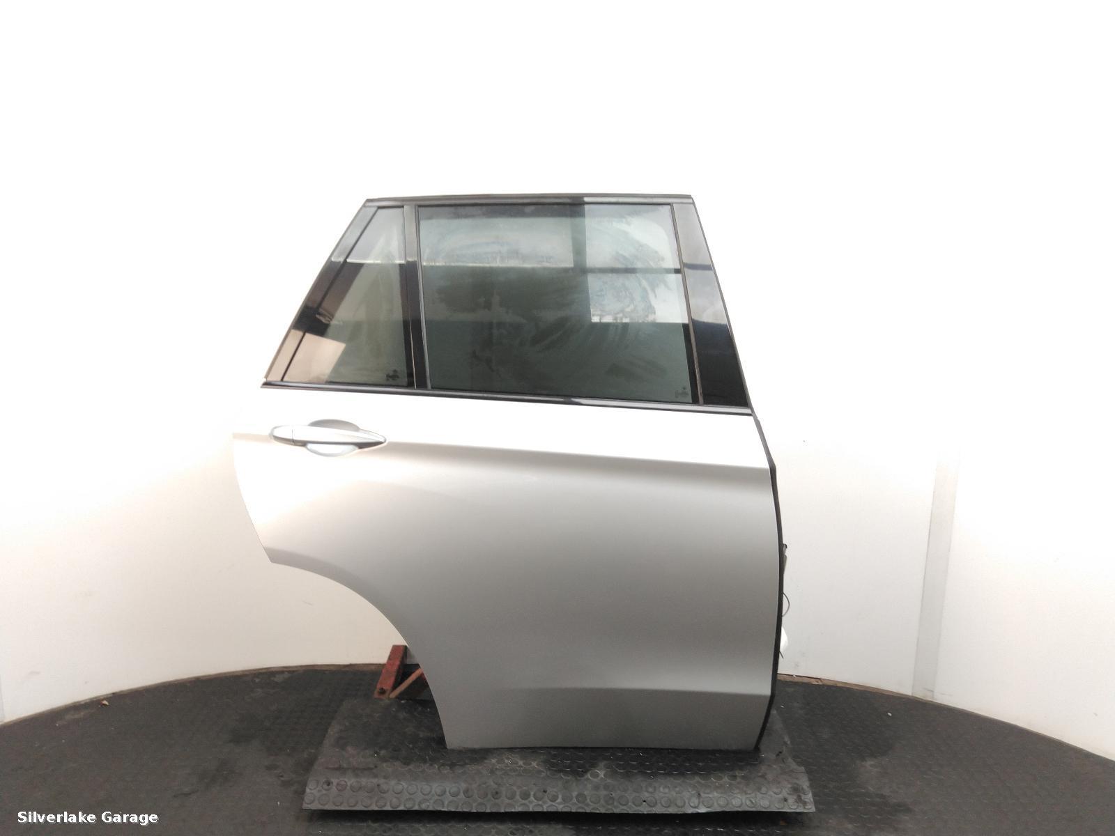 View Auto part R Rear Door BMW X5 2012
