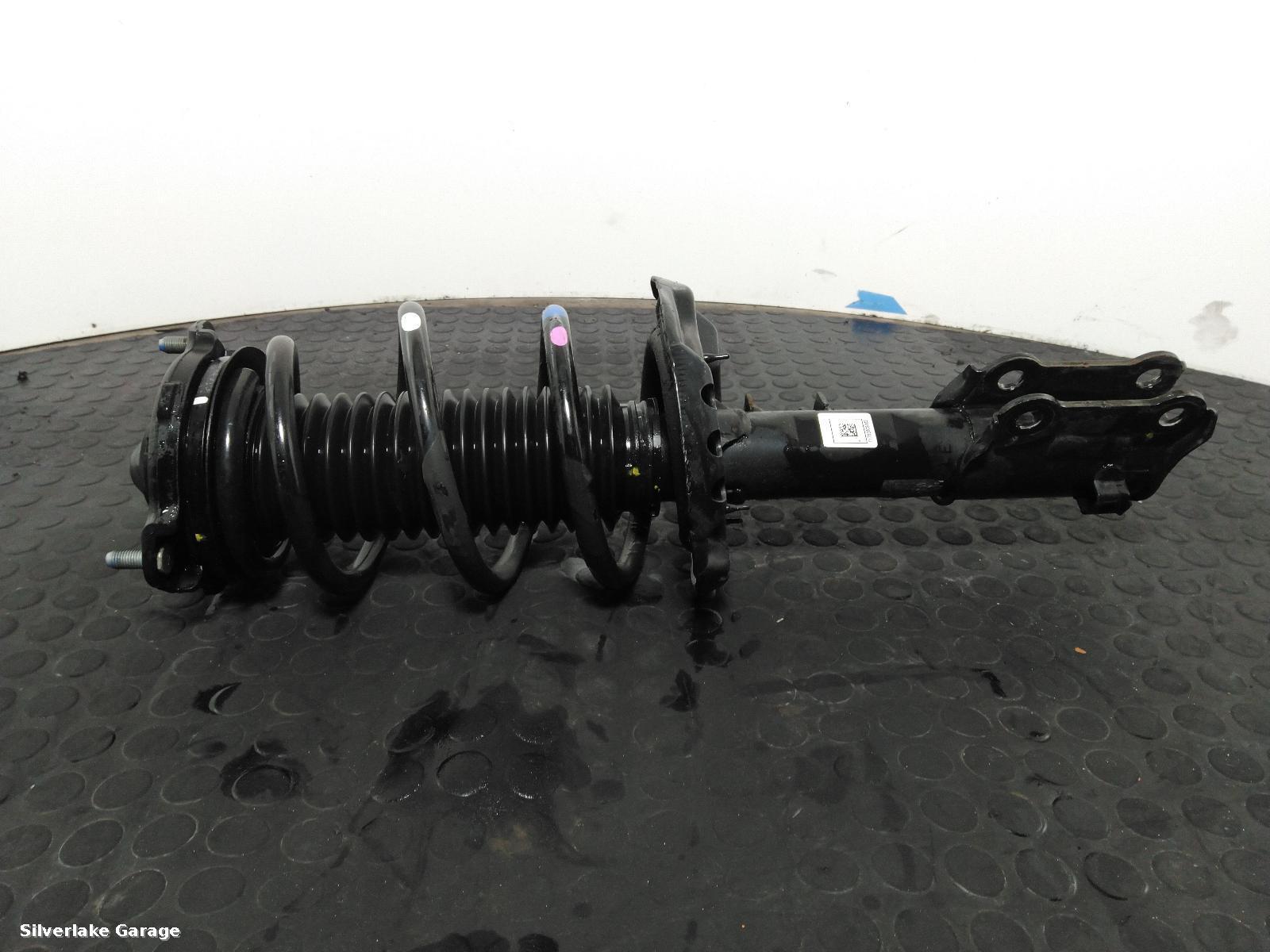 View Auto part LF Strut HYUNDAI I30 2018