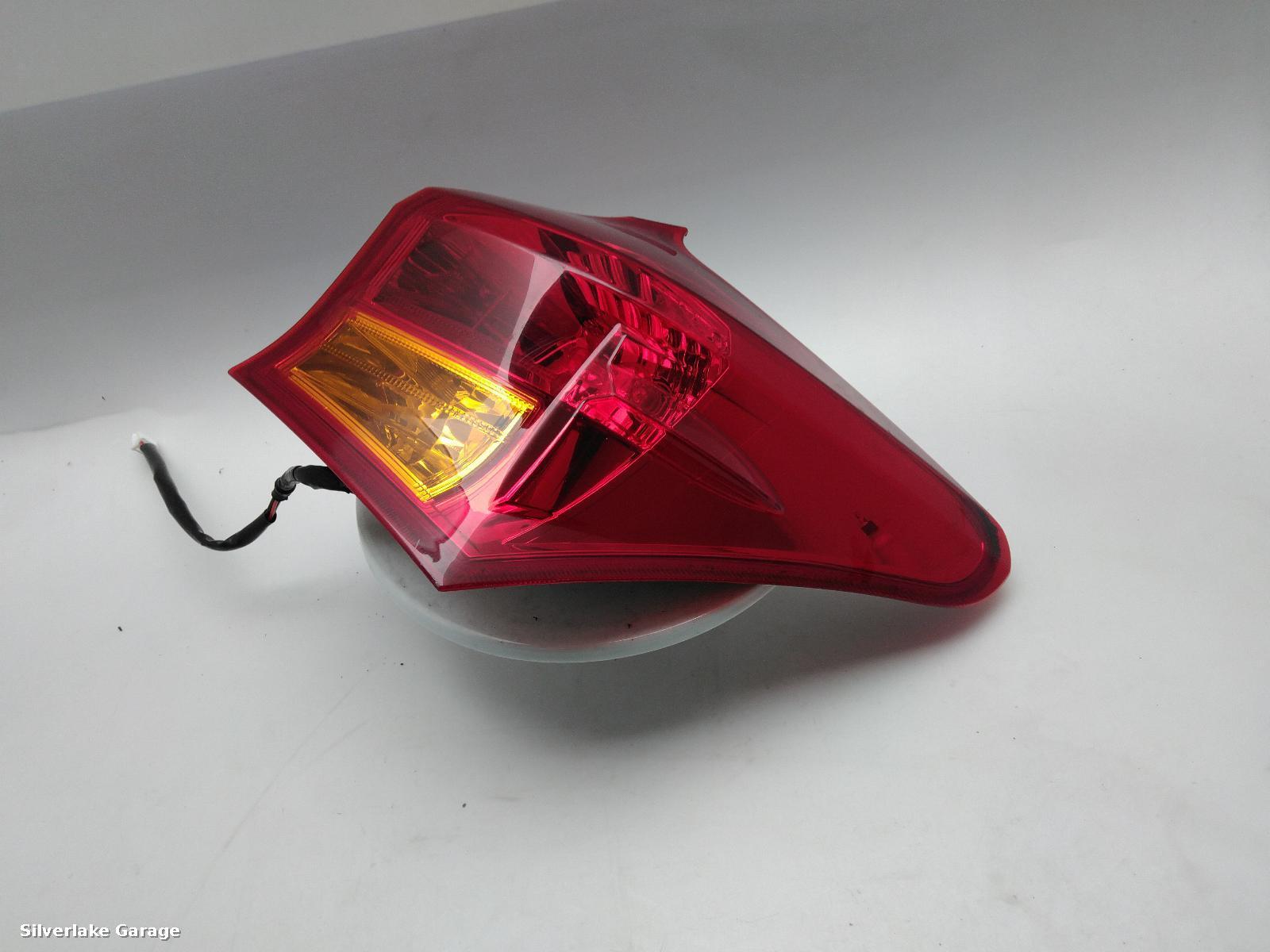 View Auto part R Taillight TOYOTA AURIS 2013