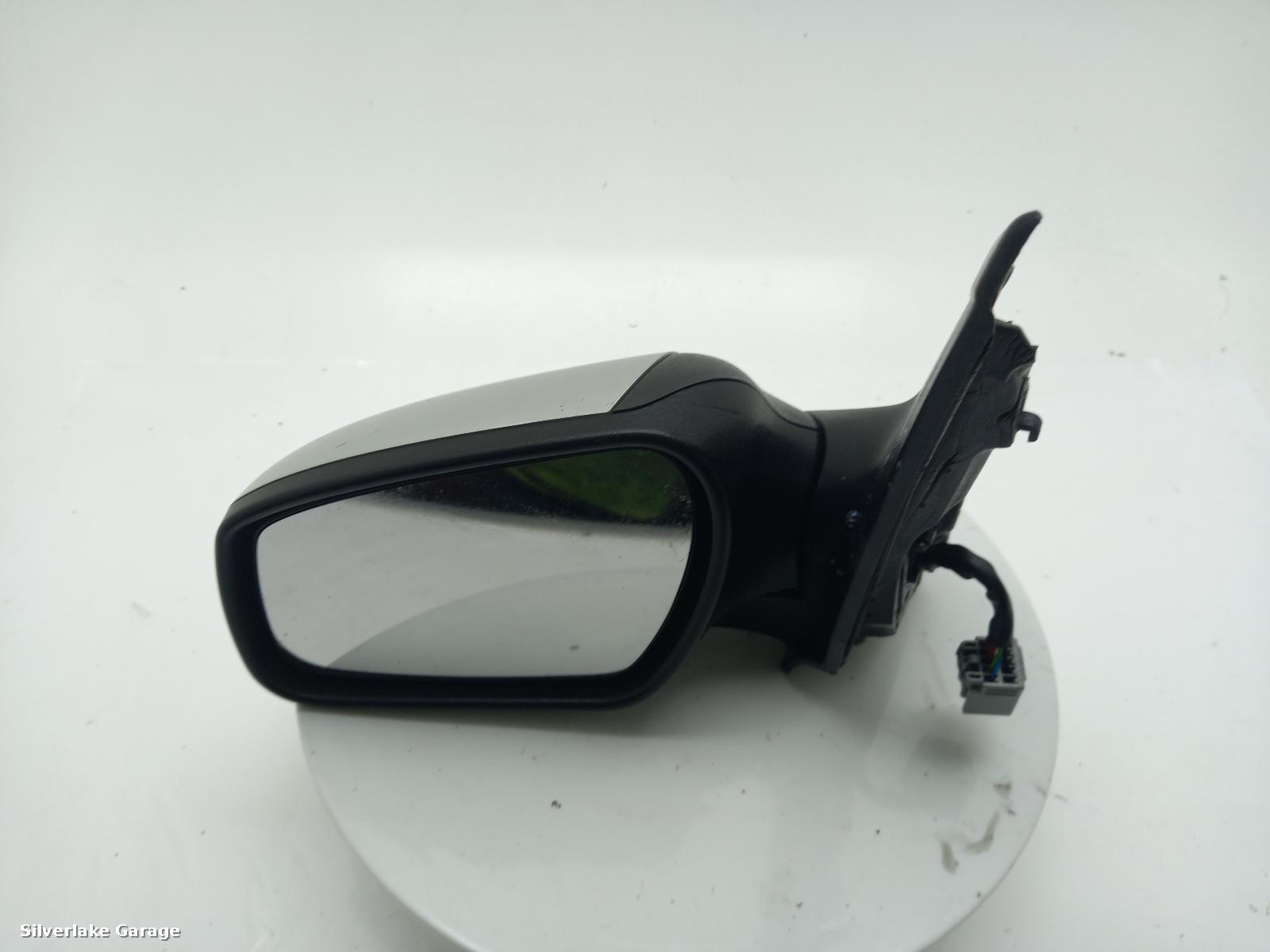 View Auto part L Door Mirror FORD FOCUS 2006