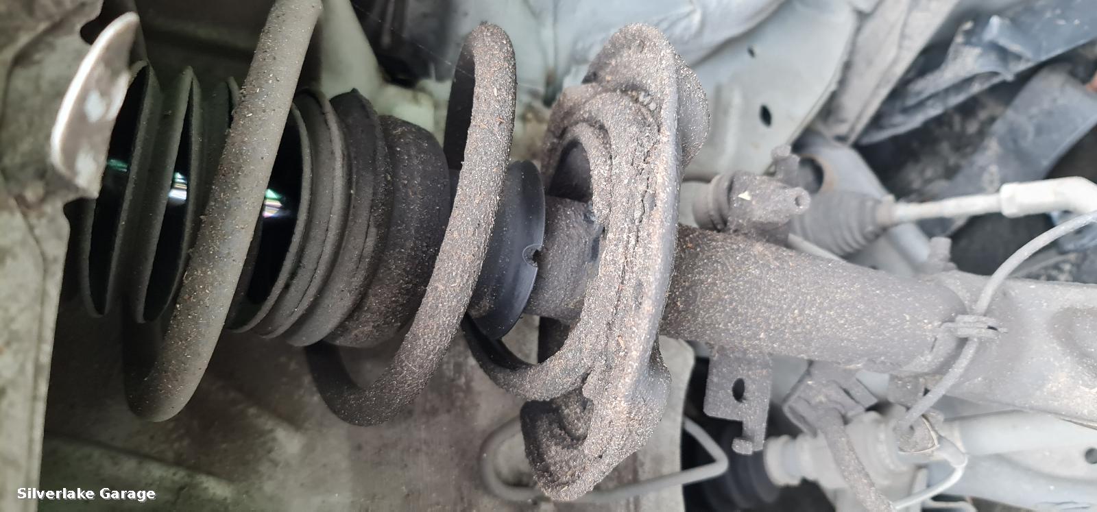View Auto part LF Strut NISSAN QASHQAI 2014