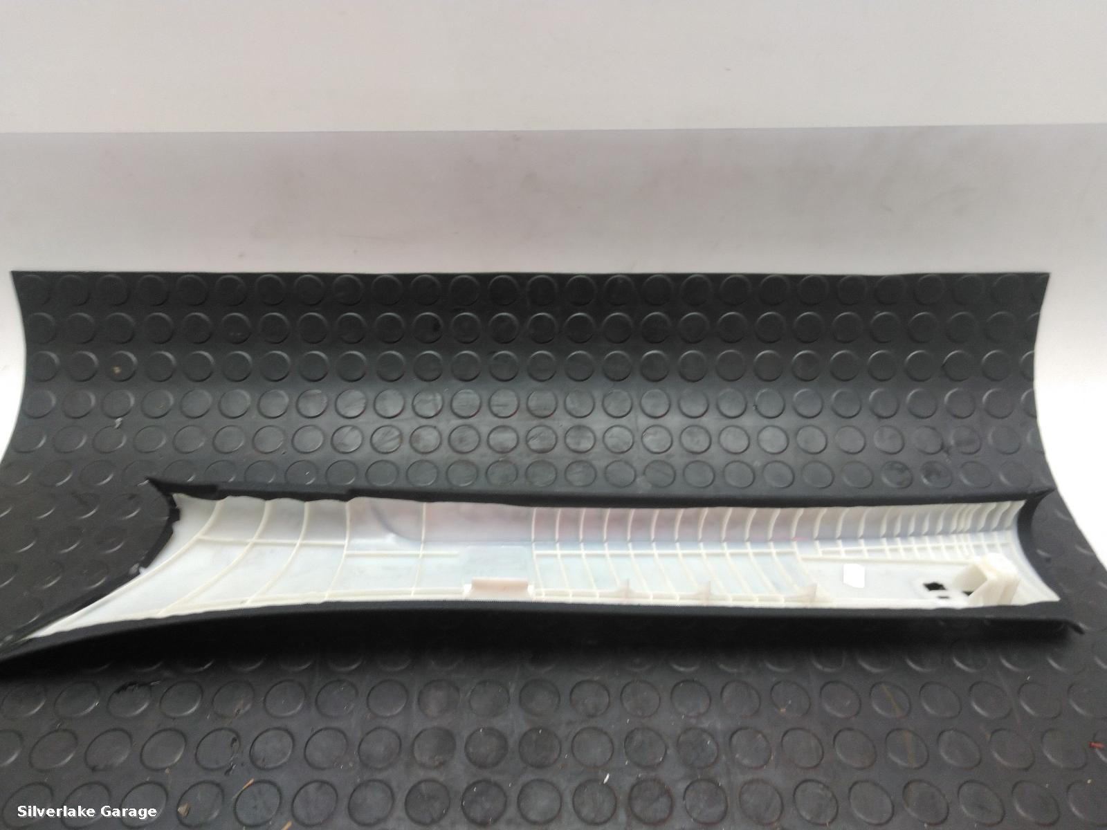View Auto part A Post Moulding MERCEDES E CLASS 2015