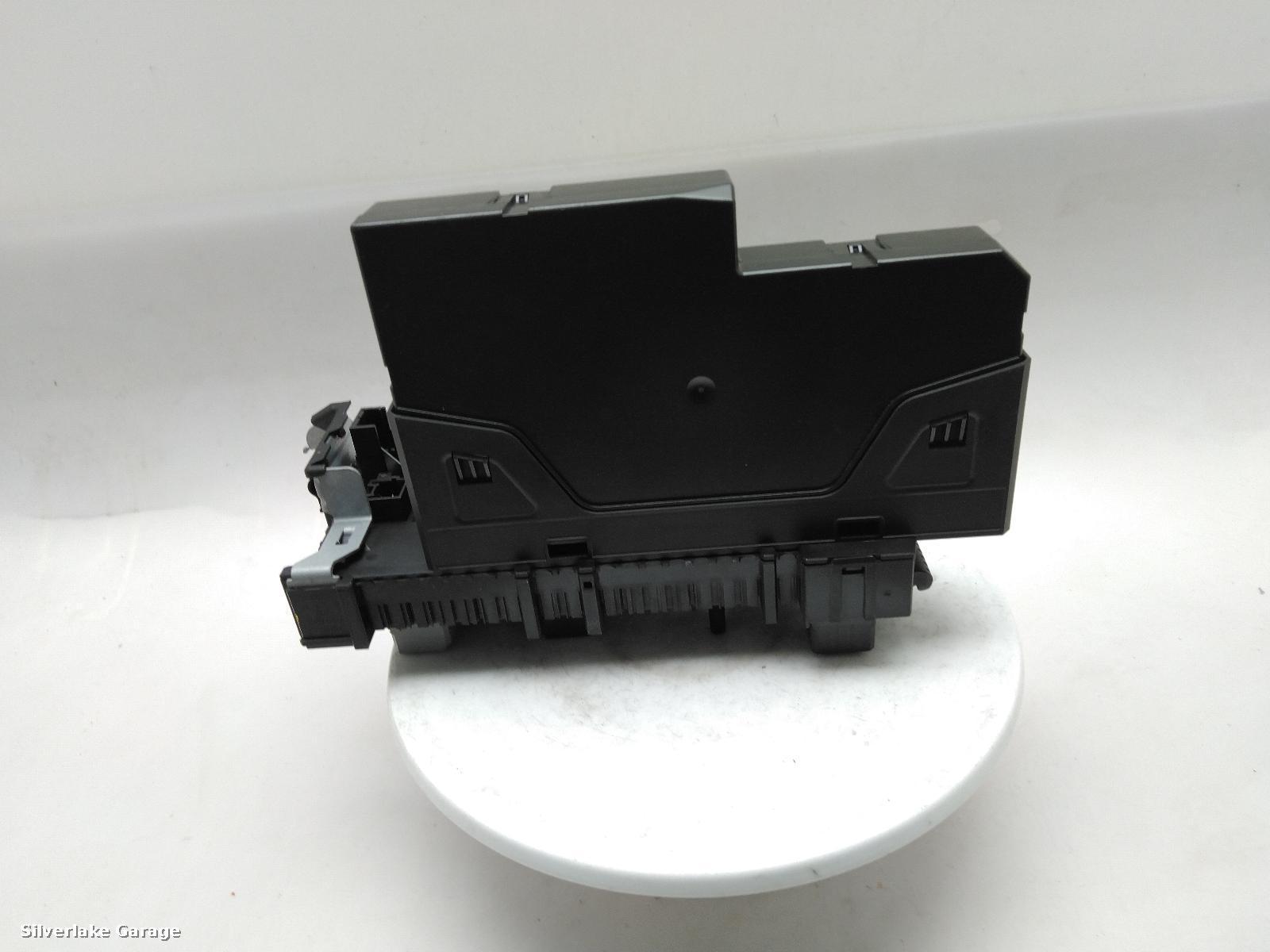 View Auto part Fuse Box MERCEDES E CLASS 2015