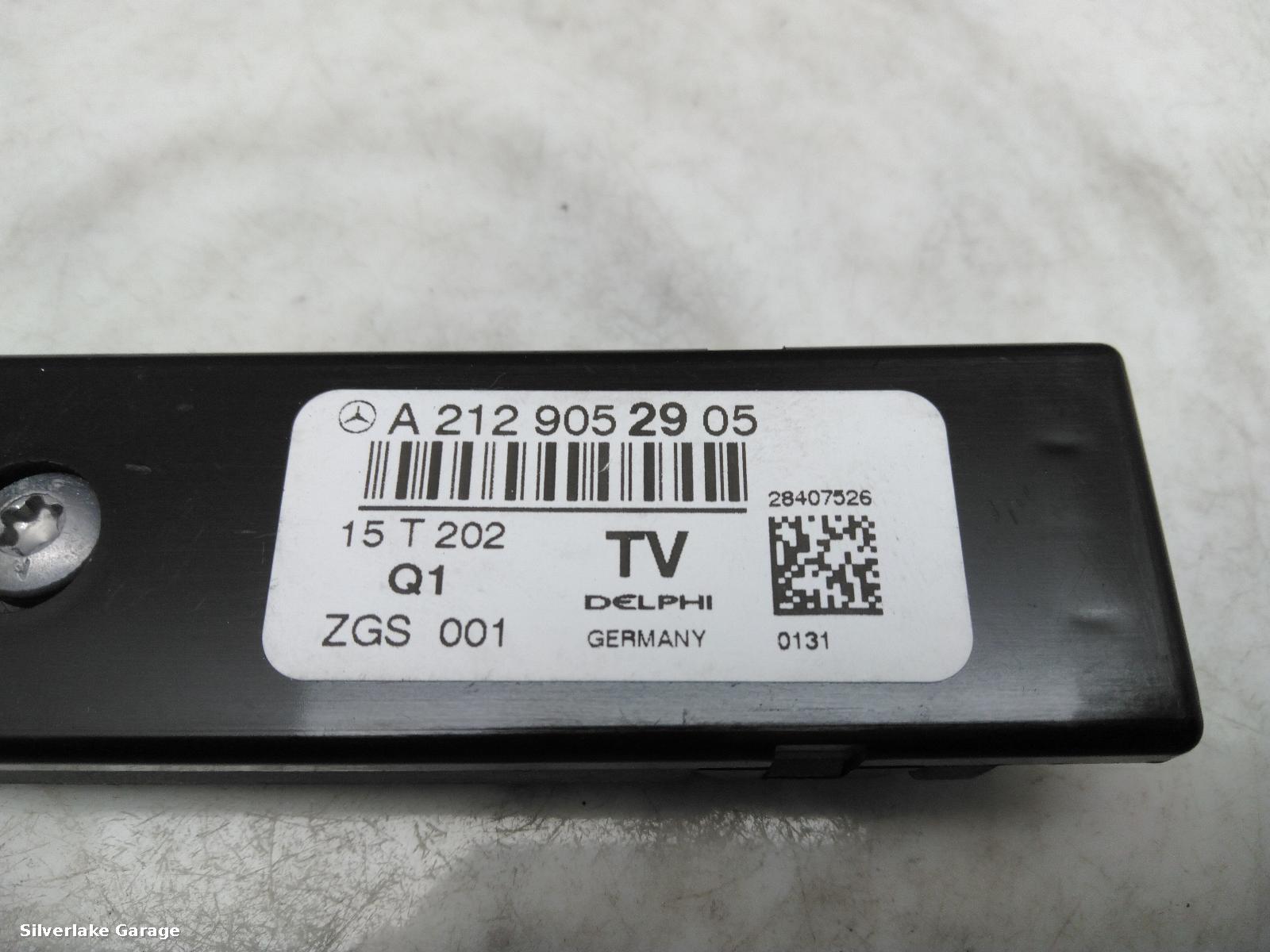 View Auto part Amplifier Unit MERCEDES E CLASS 2015