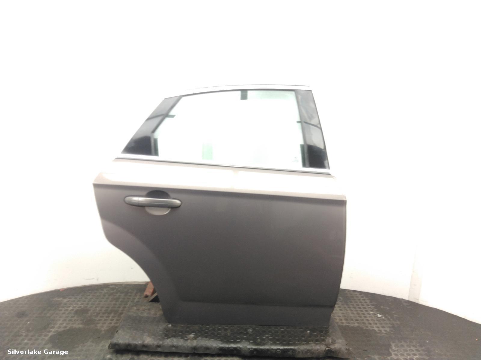 View Auto part R Rear Door FORD MONDEO 2011