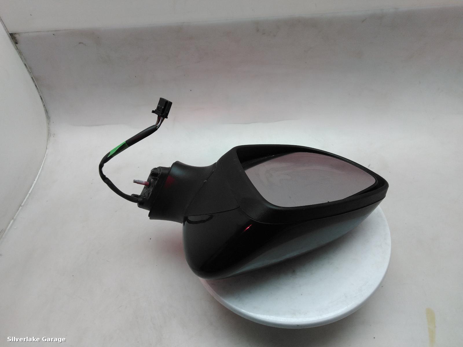 View Auto part L Door Mirror RENAULT CLIO 2014