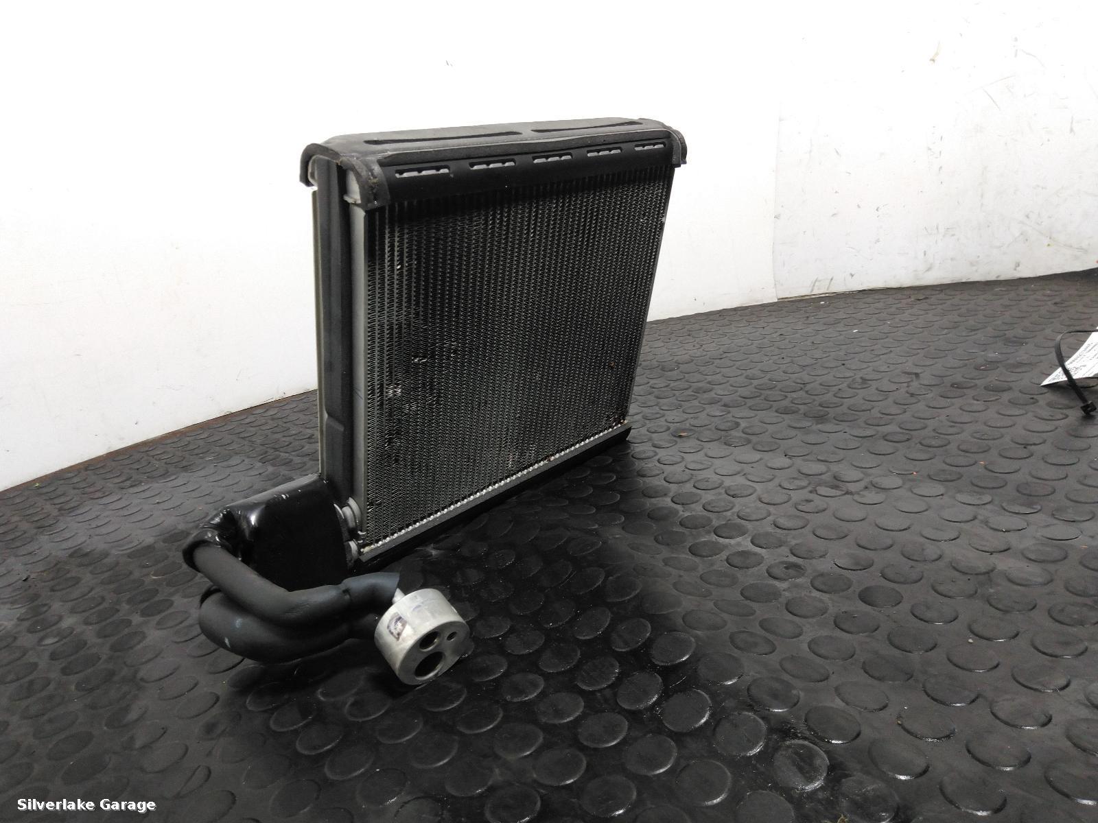 View Auto part Condenser LAND ROVER RANGE ROVER 2012