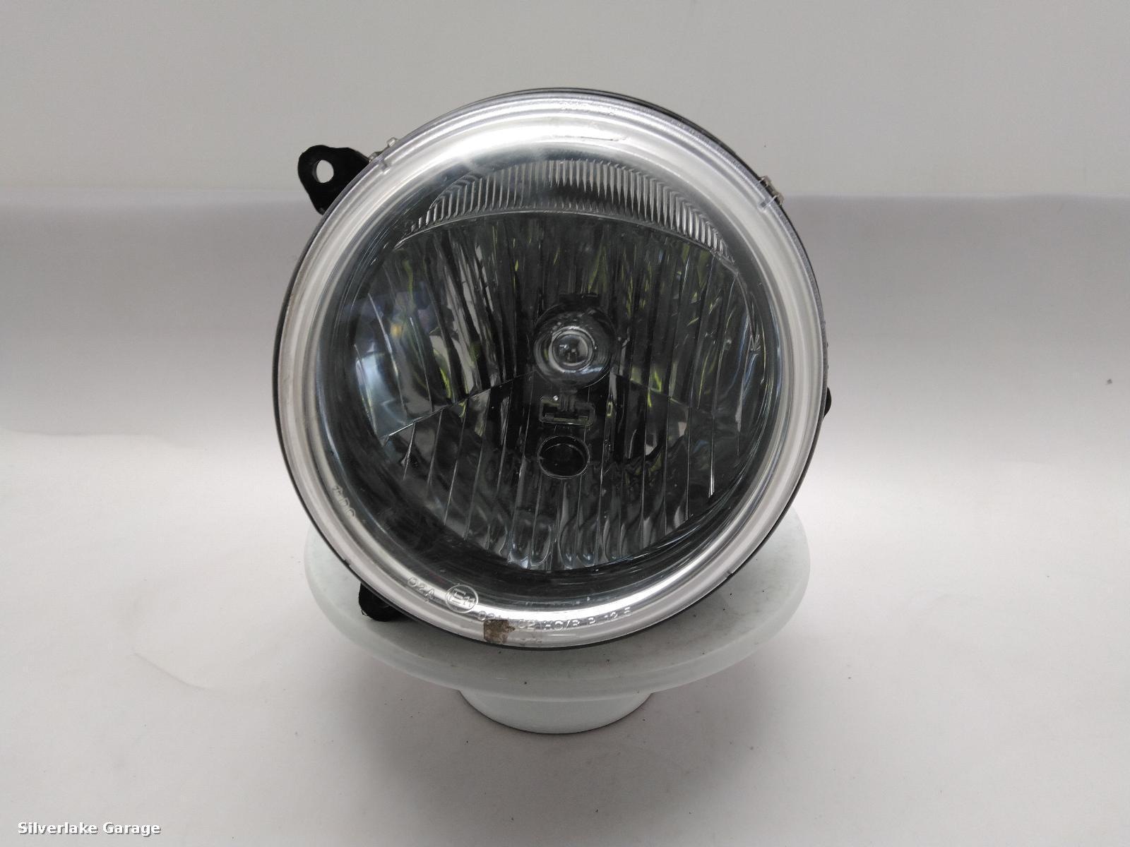 View Auto part L Headlamp JEEP CHEROKEE 2003