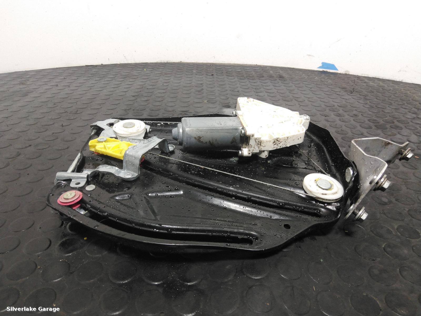 View Auto part RR Window Regulator MERCEDES SL 2013