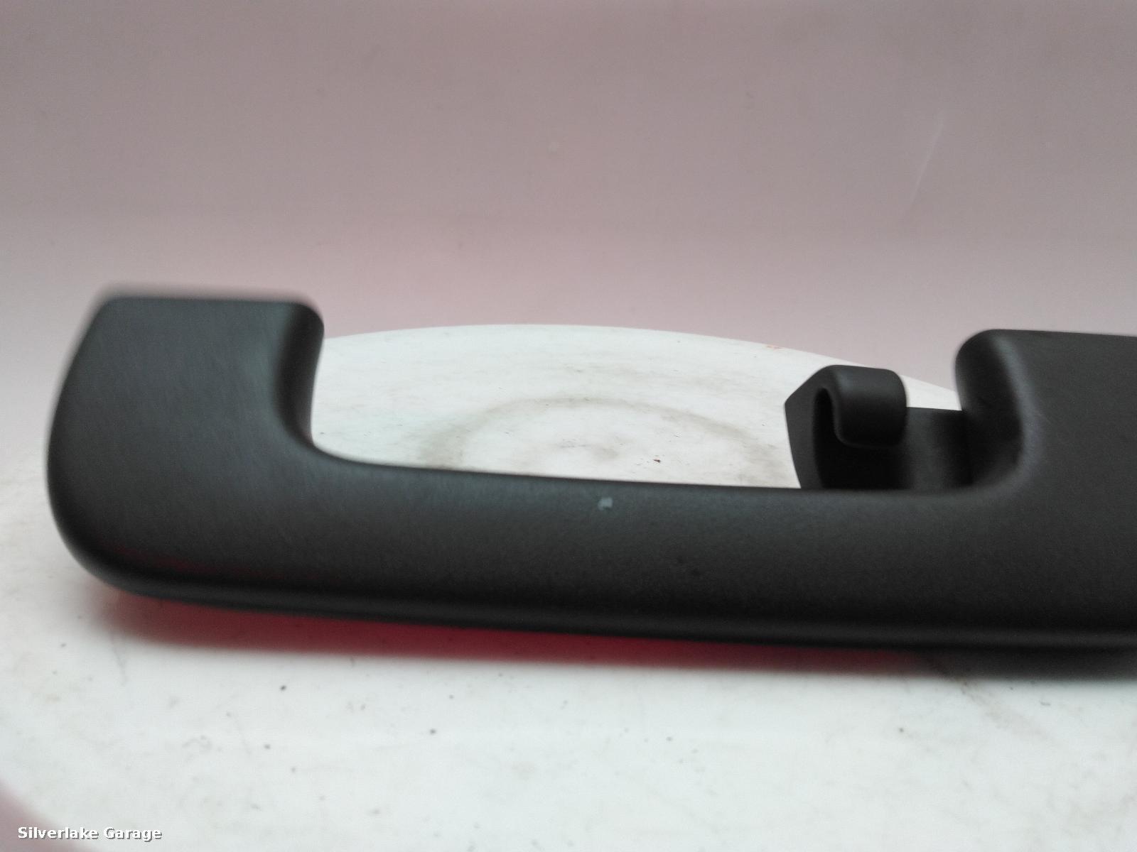 View Auto part Grab Handle AUDI Q5 2017