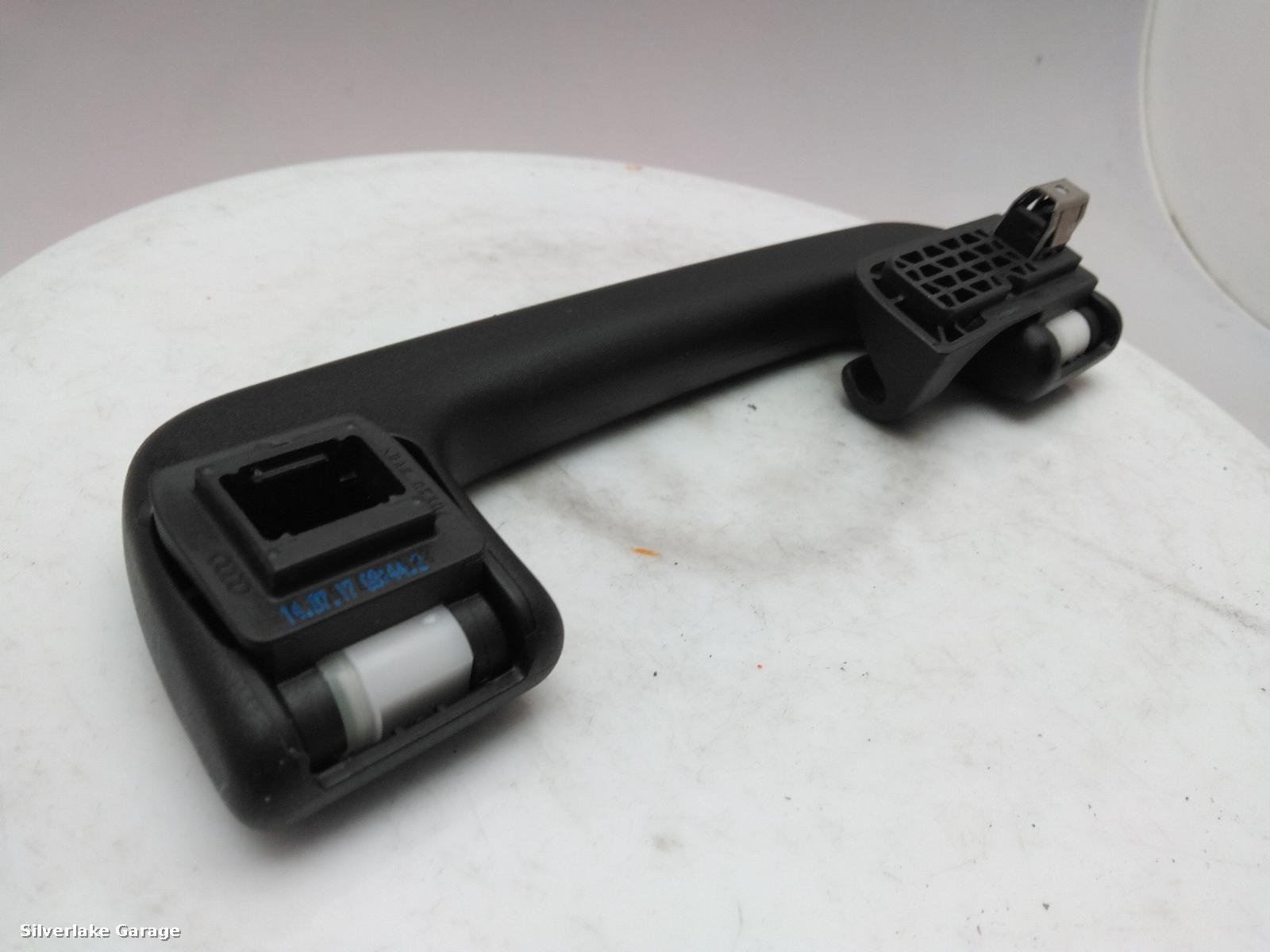 View Auto part Grab Handle AUDI Q5 2017