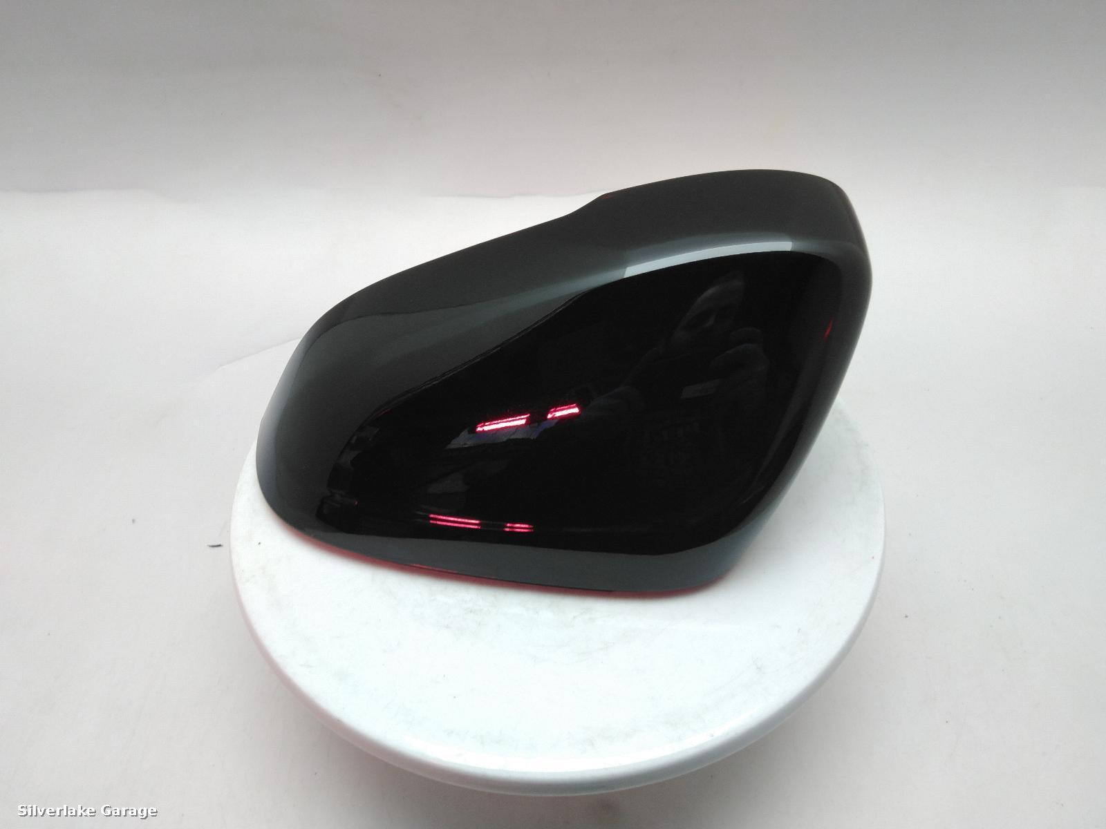 View Auto part L Door Mirror VOLVO V40 2016