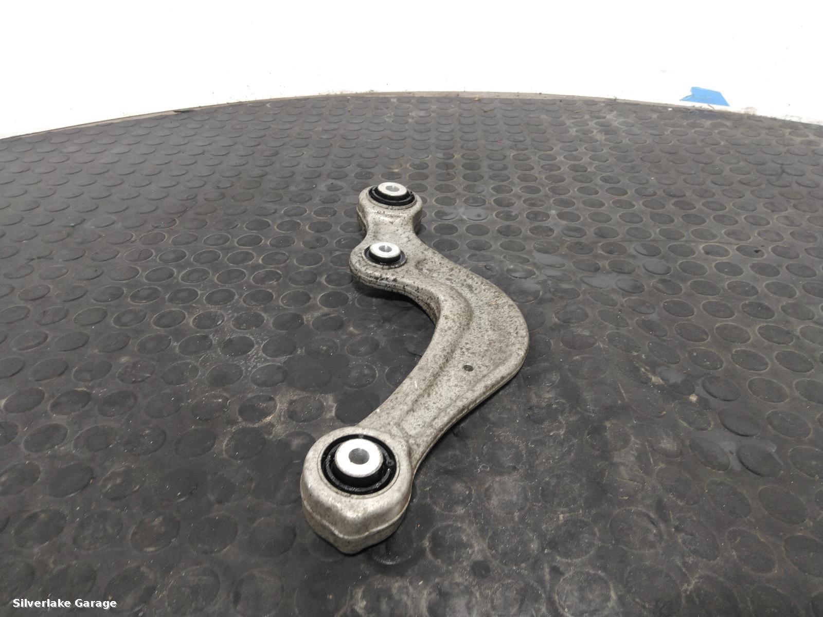View Auto part R Rear Upper Control Arm AUDI Q5 2017