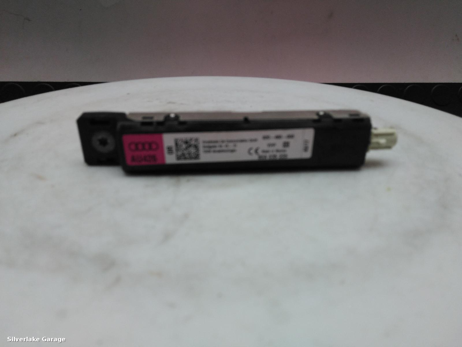 View Auto part Antenna AUDI Q5 2017