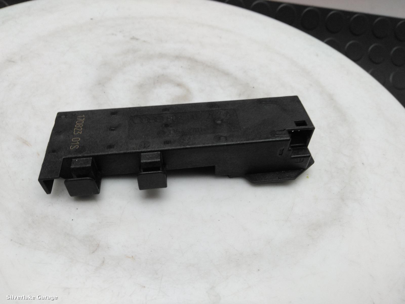 View Auto part Antenna AUDI Q5 2017