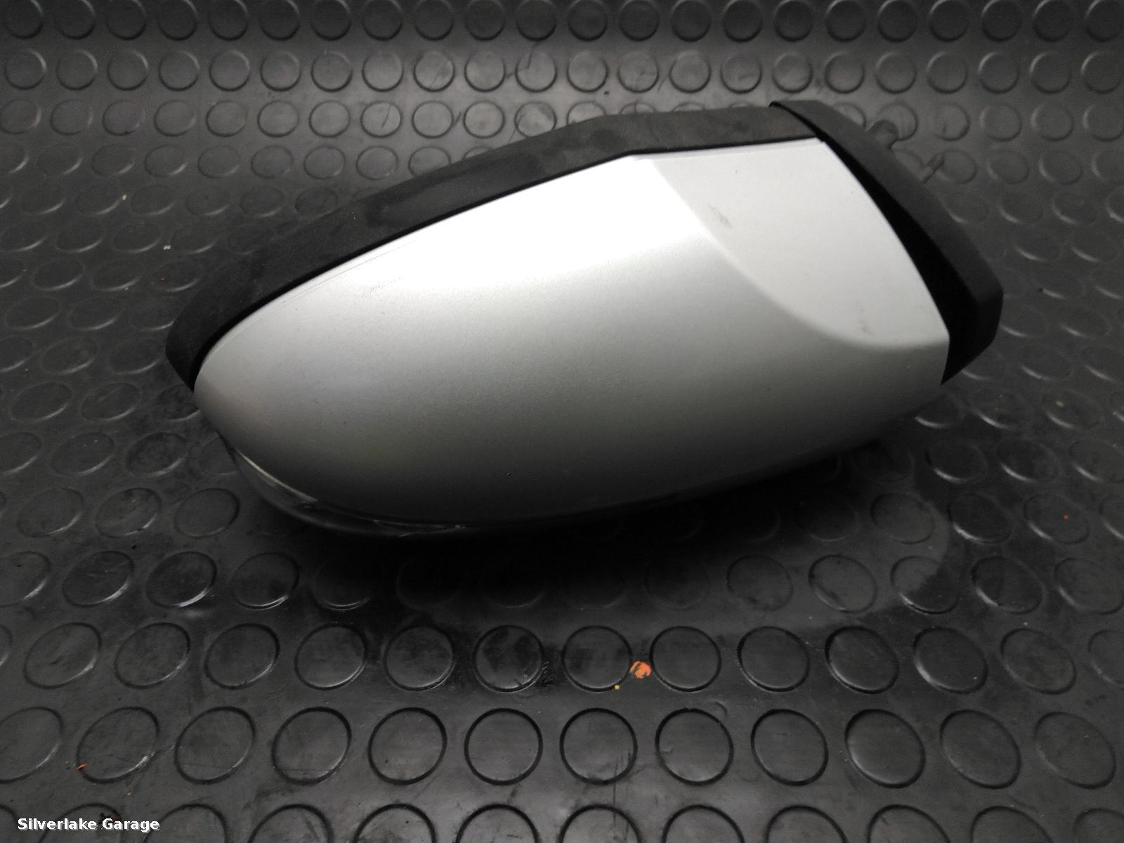 View Auto part R Door Mirror MERCEDES B CLASS 2007