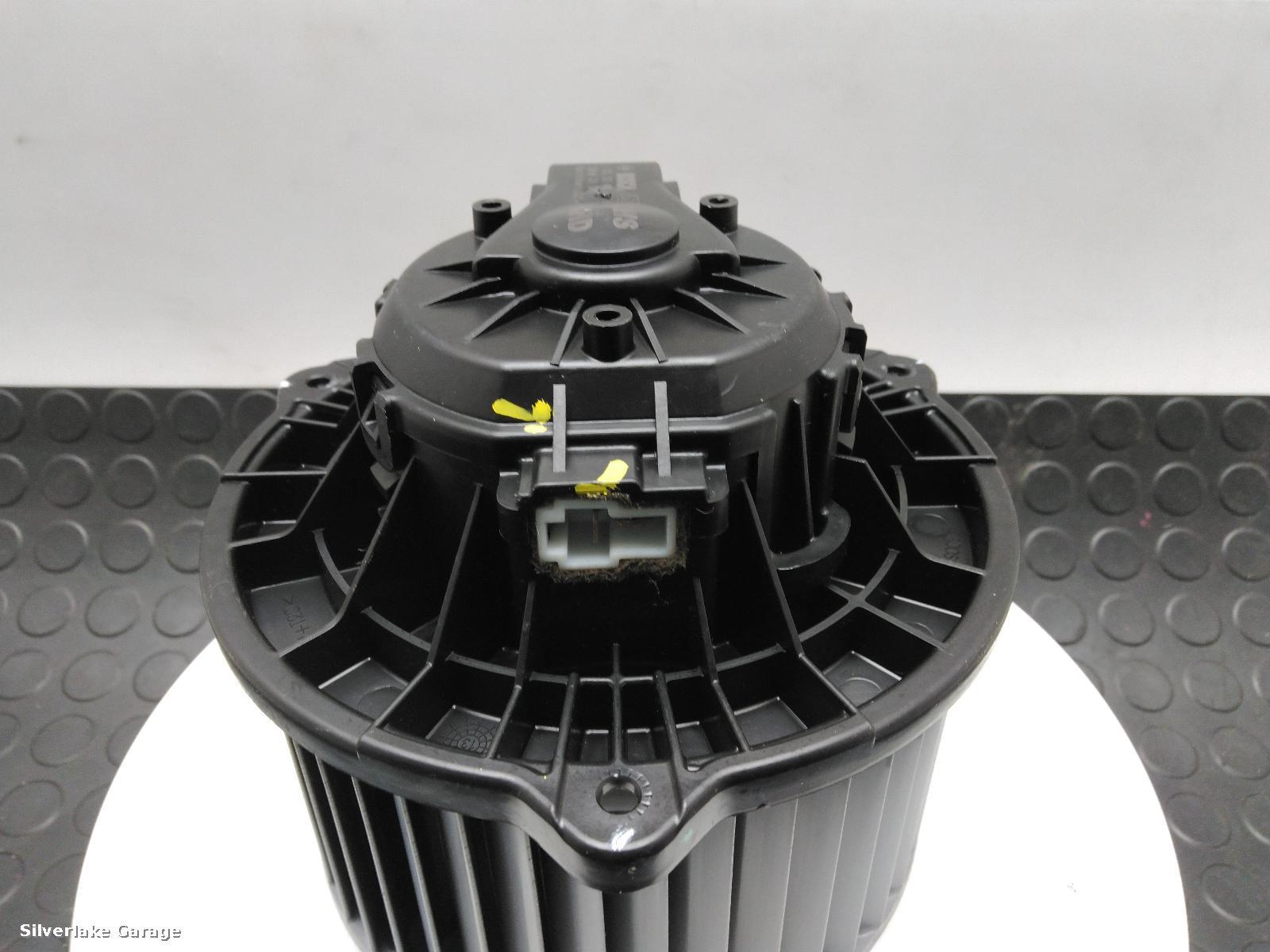 View Auto part Heater Motor/Assembly HYUNDAI IX35 2013