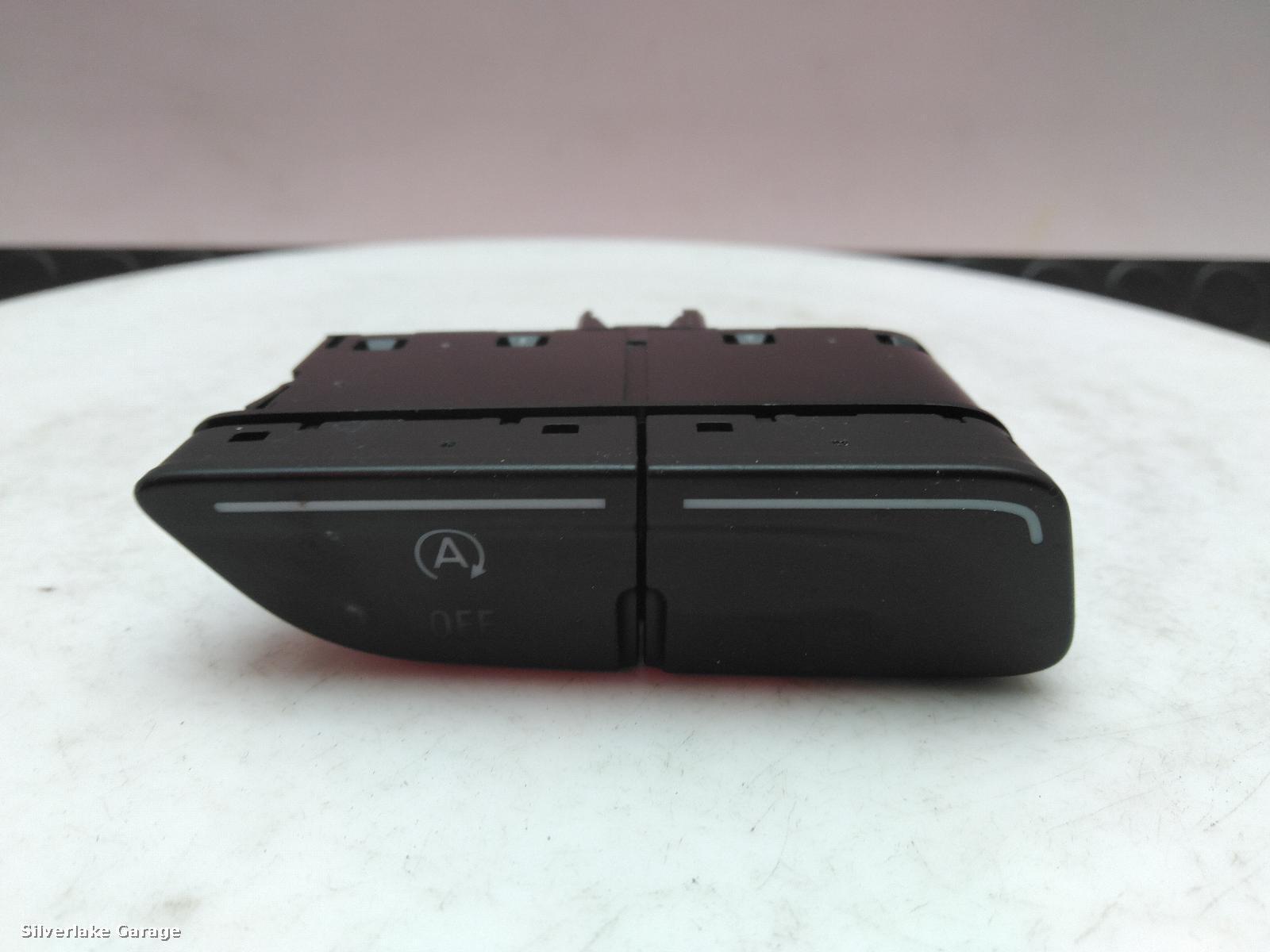 View Auto part Misc Switch FORD TRANSIT CUSTOM 2022