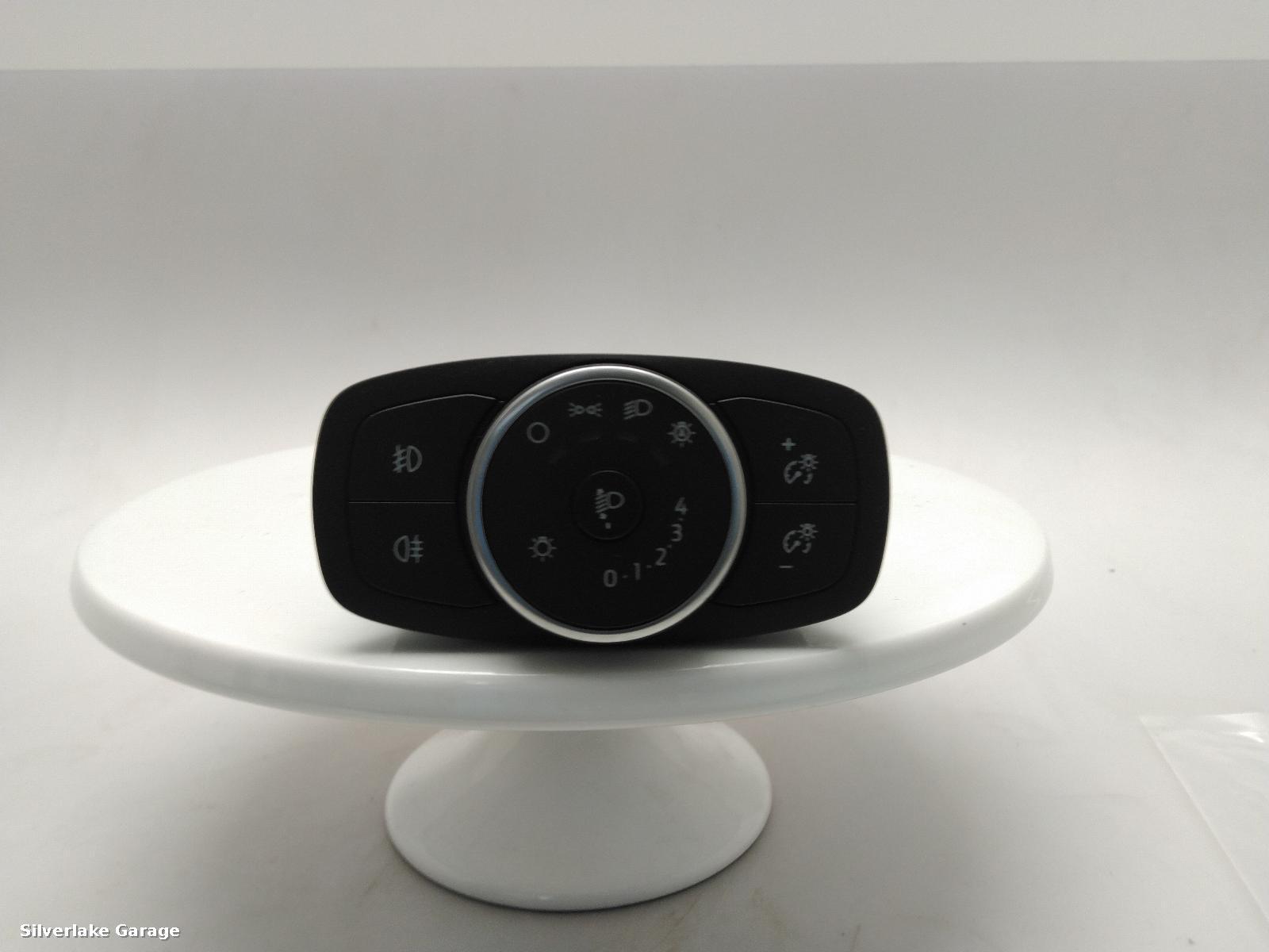 View Auto part Headlight Switch FORD FIESTA 2020