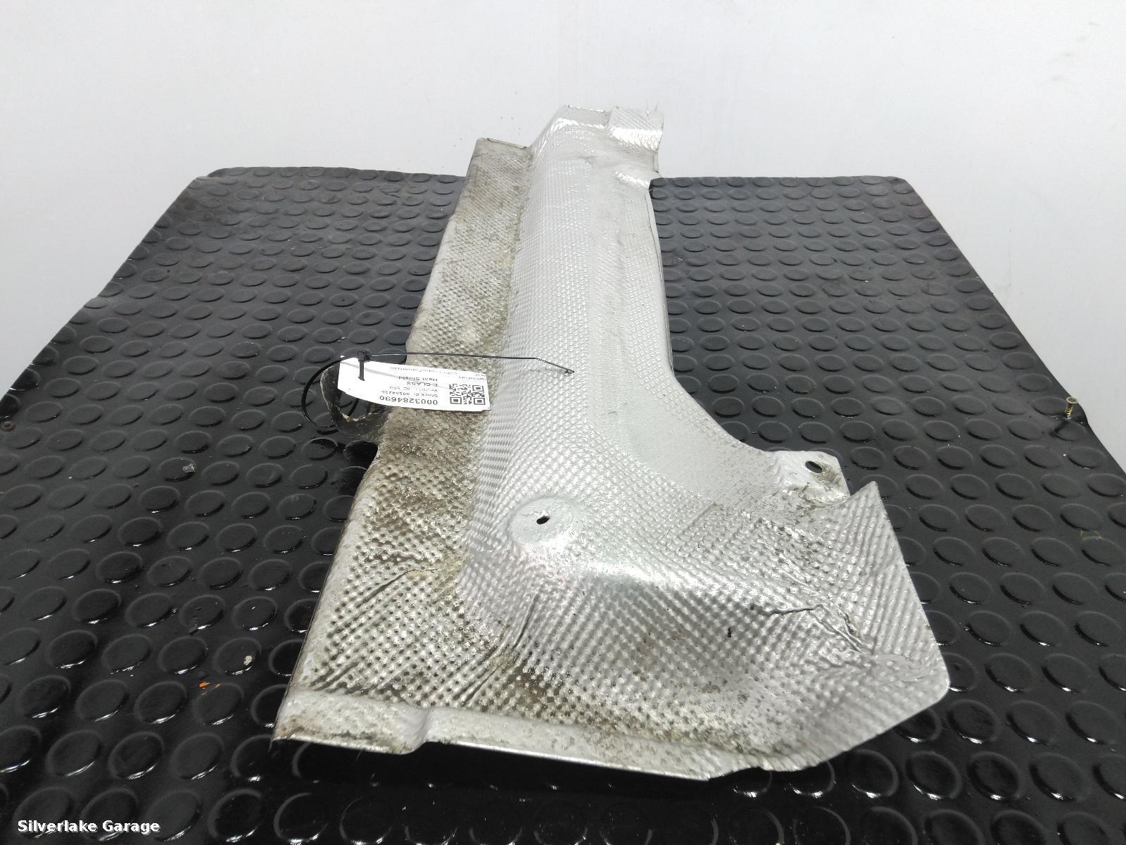 View Auto part Heat Shield MERCEDES E CLASS 2011
