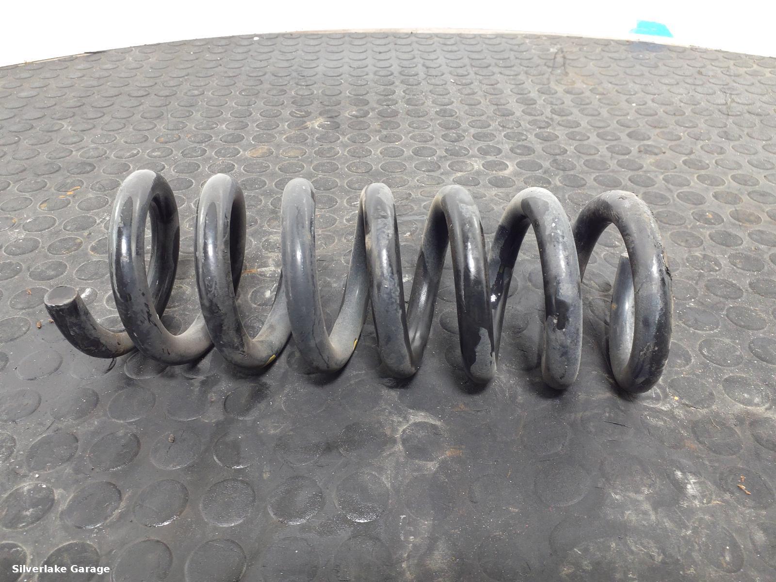 View Auto part Rear Coil Spring MERCEDES E CLASS 2011