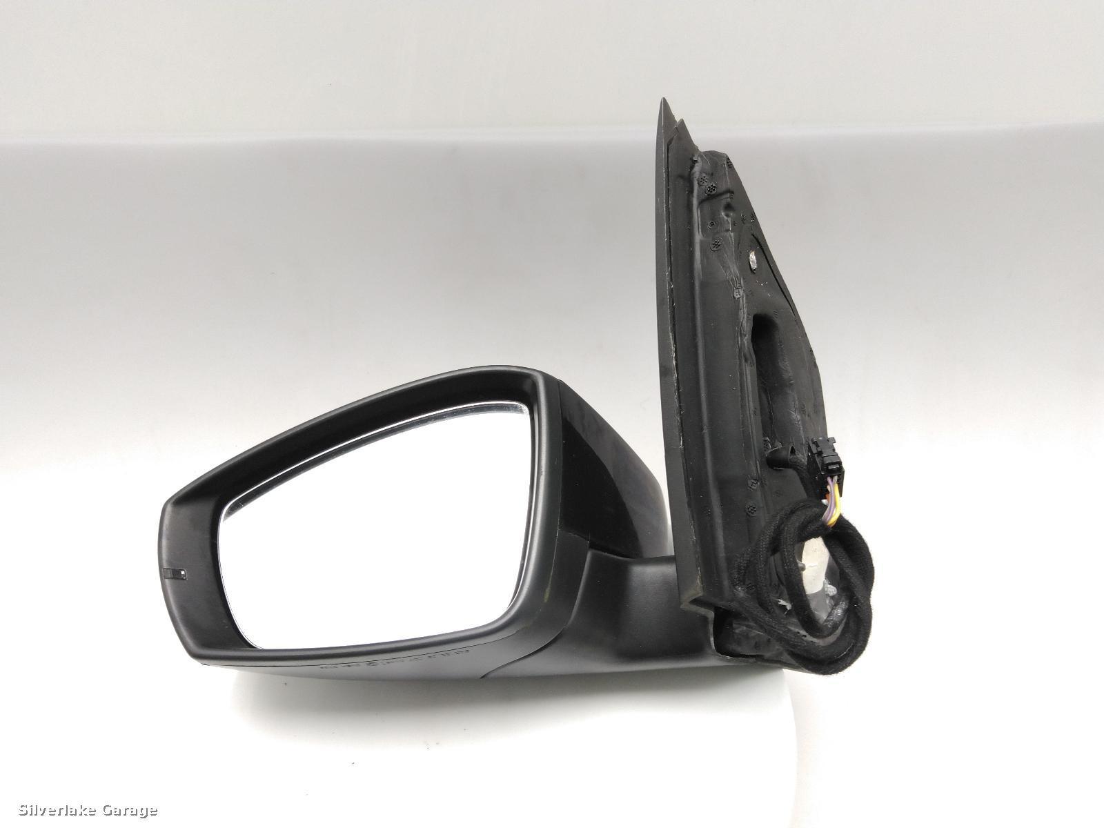 View Auto part L Door Mirror VOLKSWAGEN POLO 2015