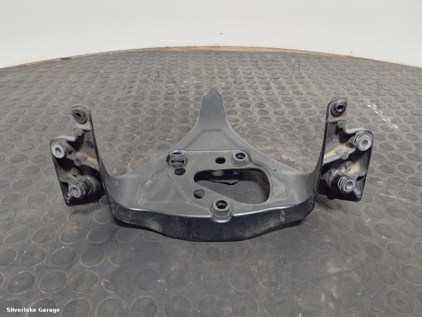 View Auto part CLOCK_MOUNTING_BRACKET HONDA CBR 2014