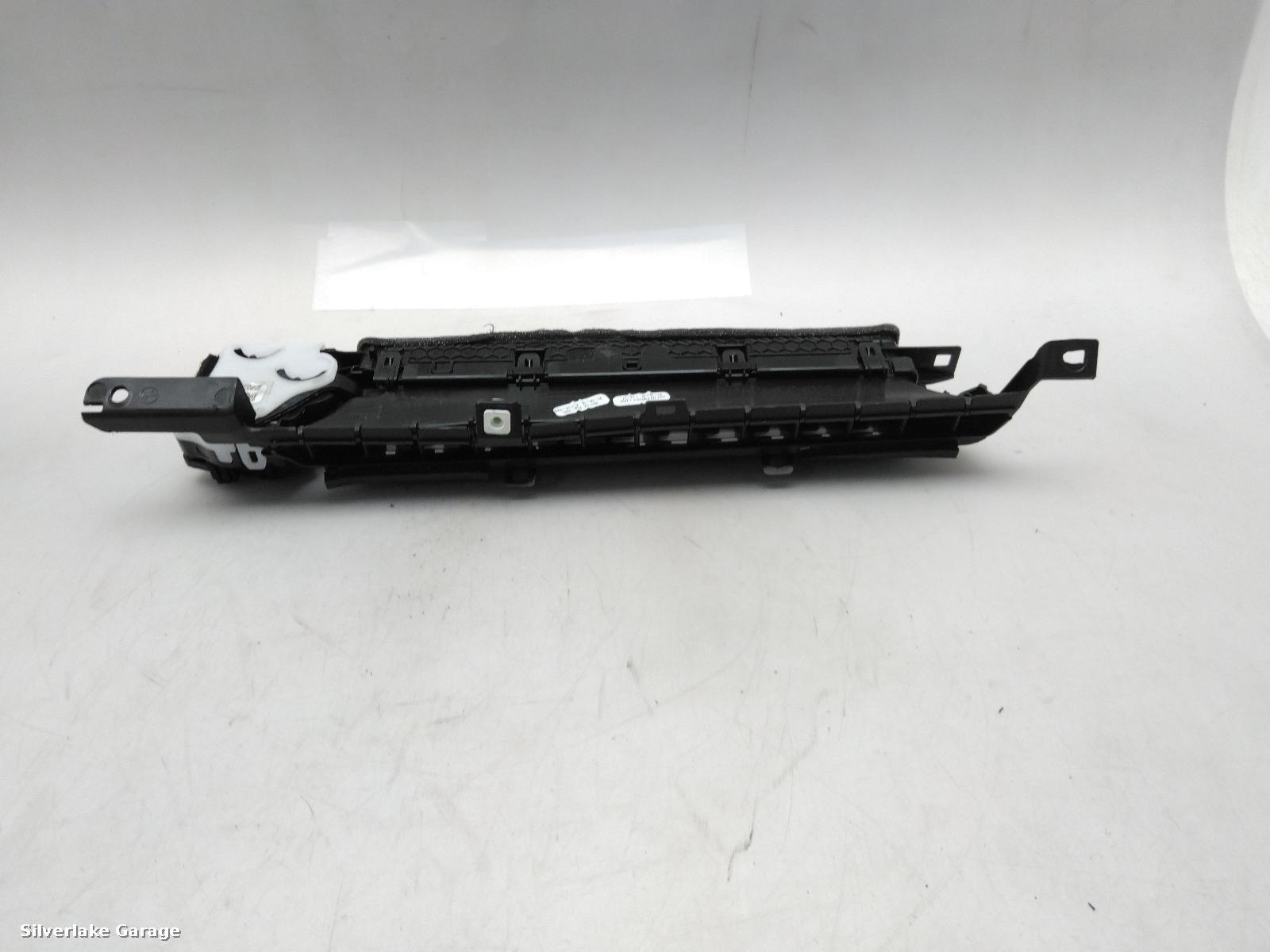 View Auto part Vents TESLA MODEL 3 2019