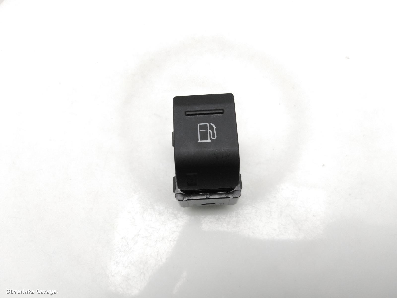 View Auto part Misc Switch AUDI A3 2021