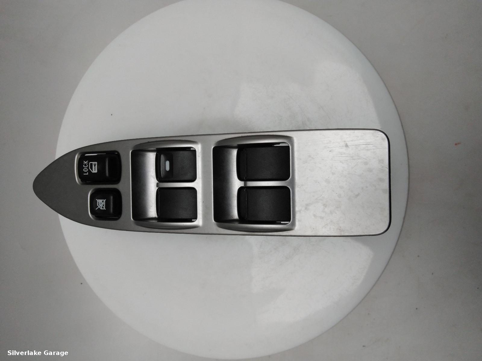 View Auto part Elect. Window Switch MITSUBISHI SHOGUN 2007