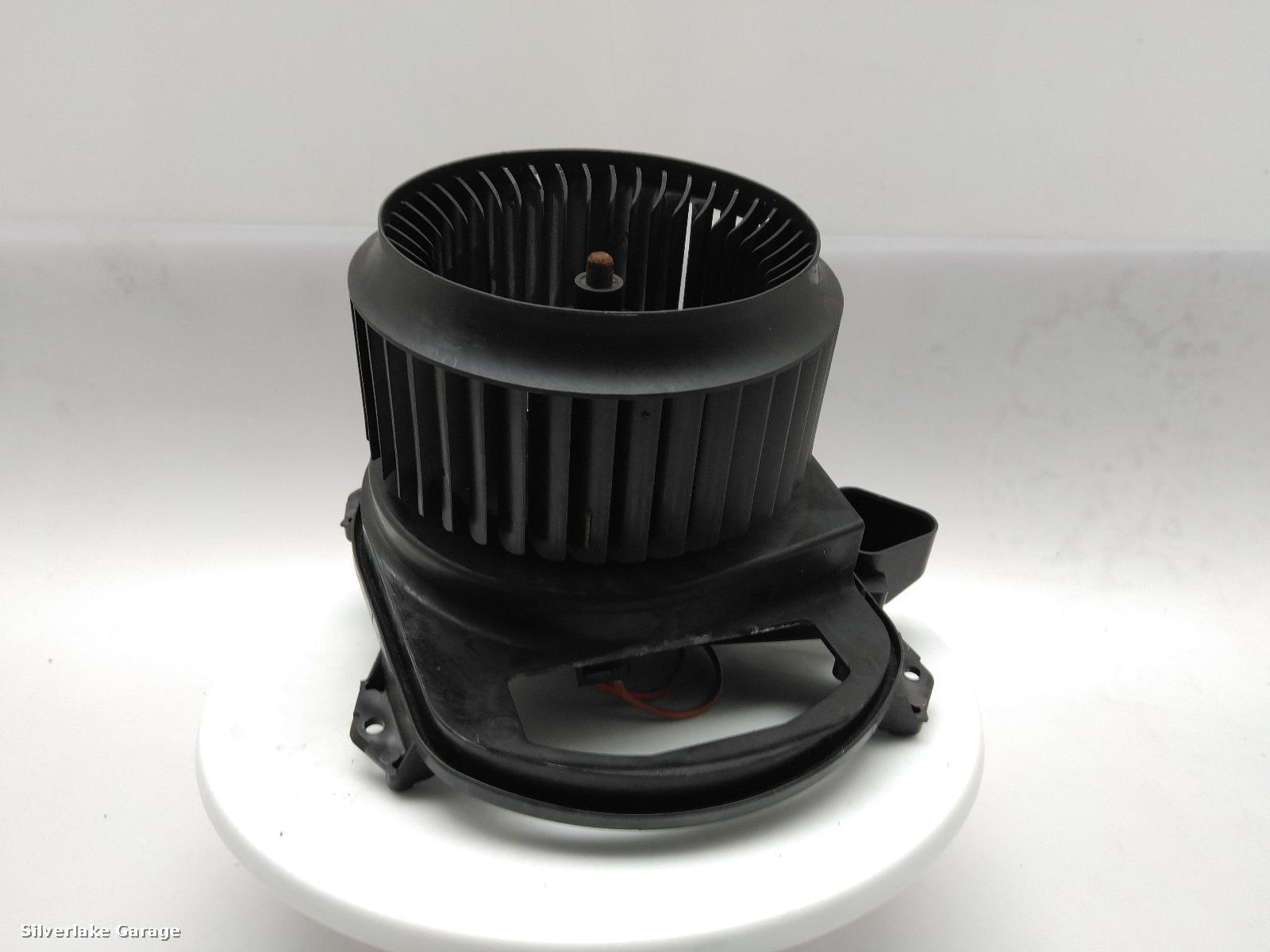 View Auto part Heater Motor/Assembly MERCEDES CLA 2015