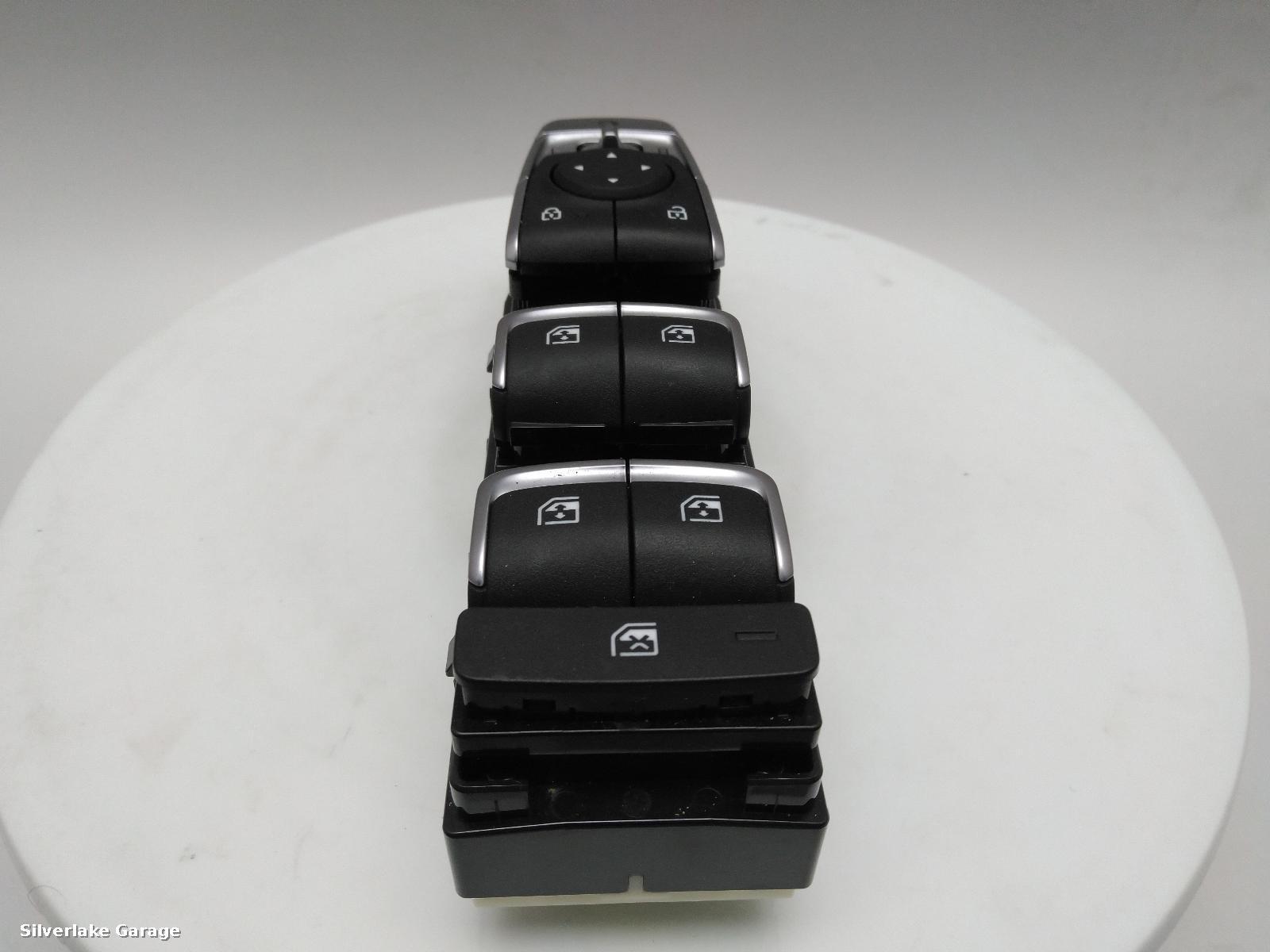 View Auto part Elect. Window Switch KIA SORENTO 2021