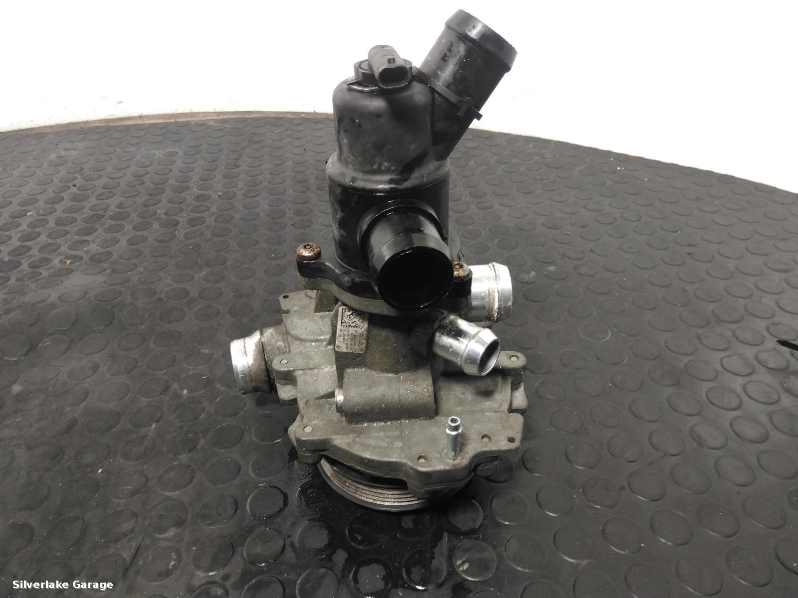 View Auto part Water Pump MERCEDES CLA 2015