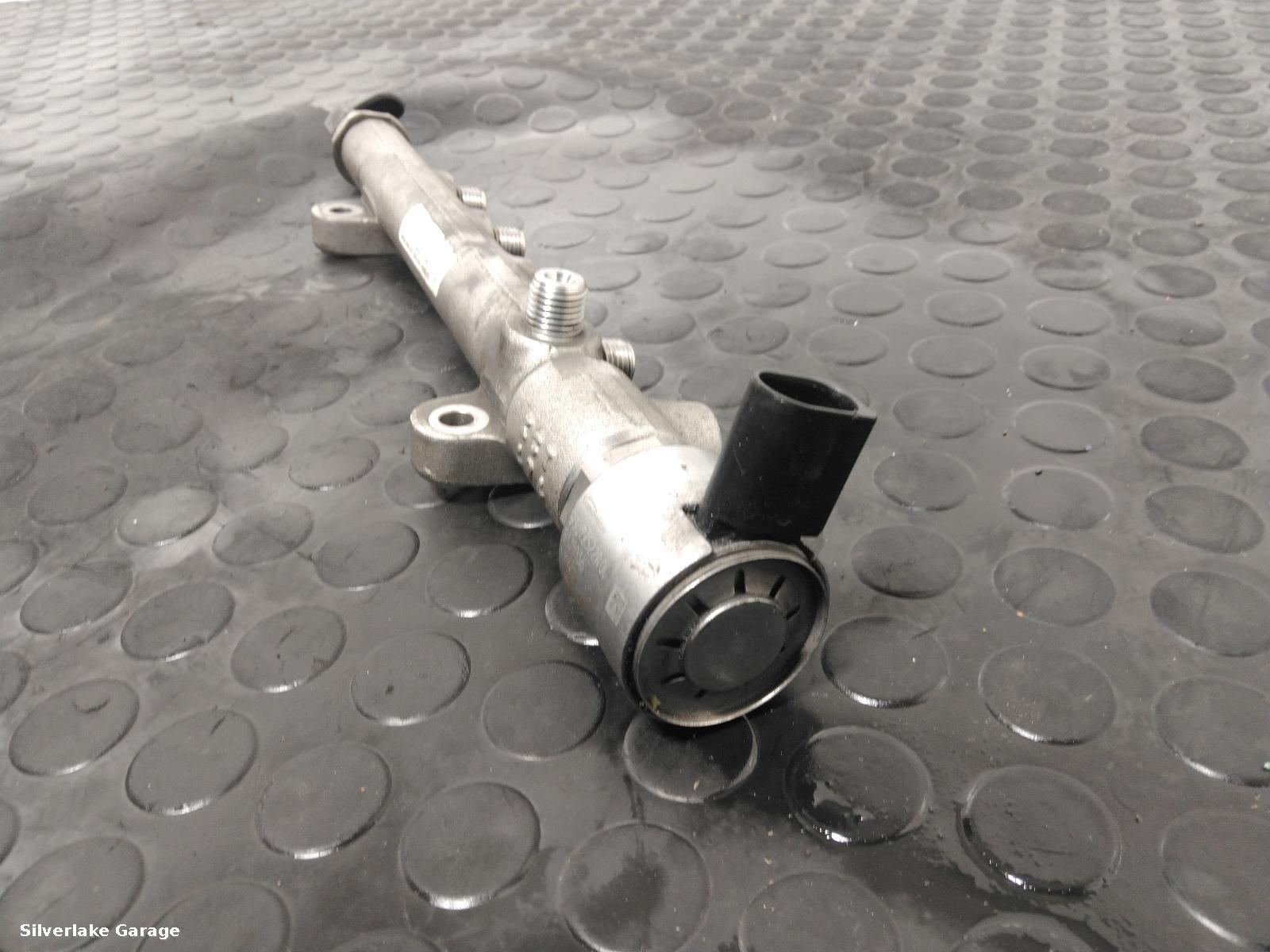 View Auto part Injection Rail MERCEDES CLA 2015