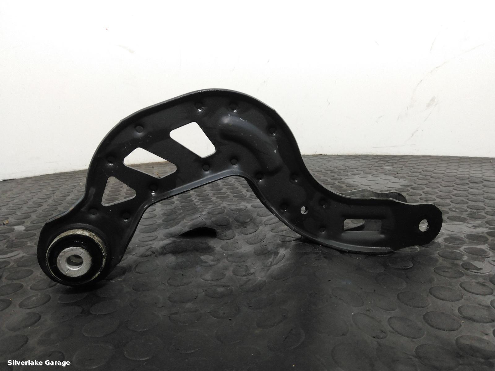 View Auto part R Rear Upper Control Arm MERCEDES CLA 2015